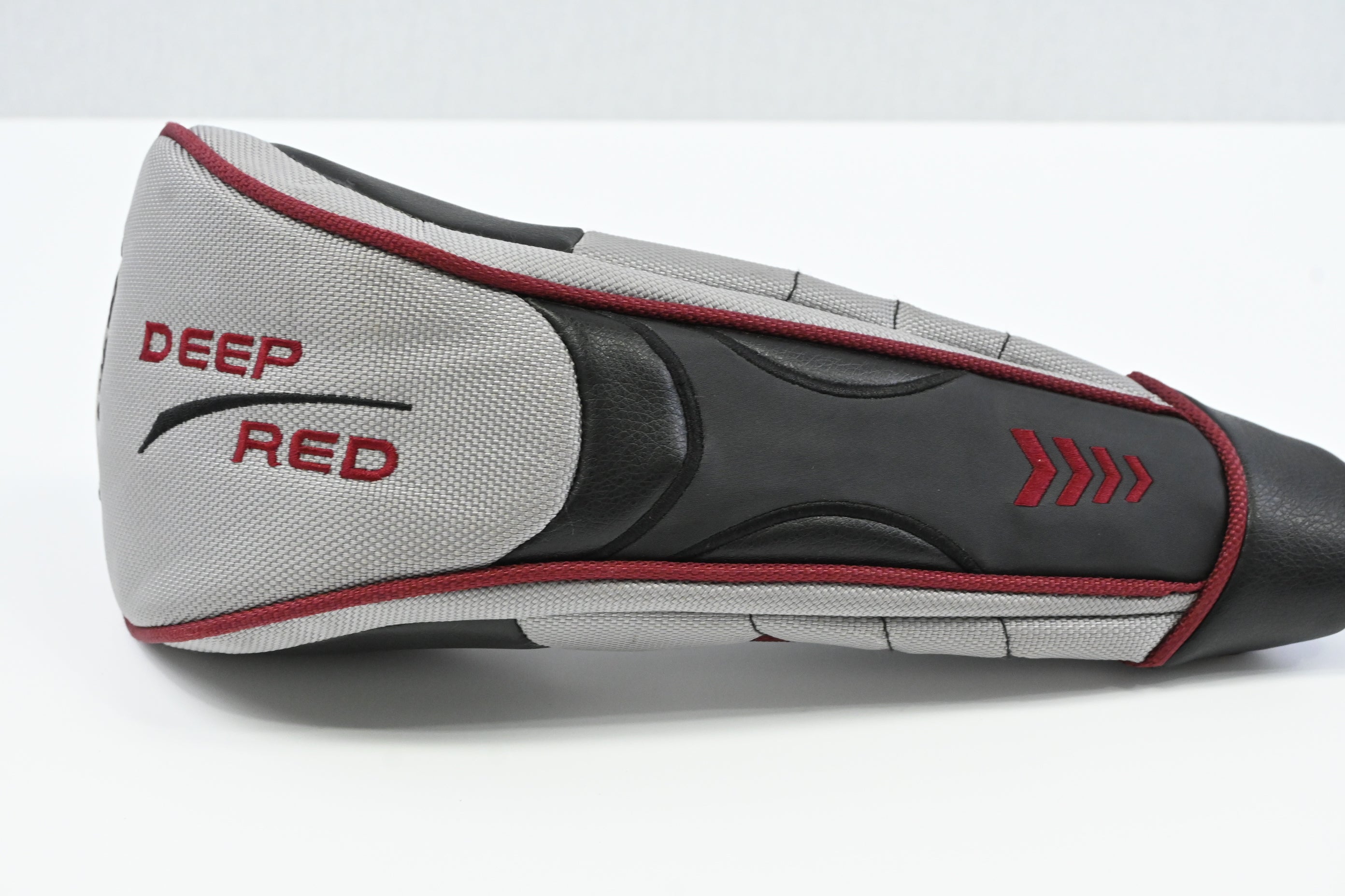 Wilson Deep Red II Driver / 10.5 Degree / Regular Flex Wilson Deep Red Shaft
