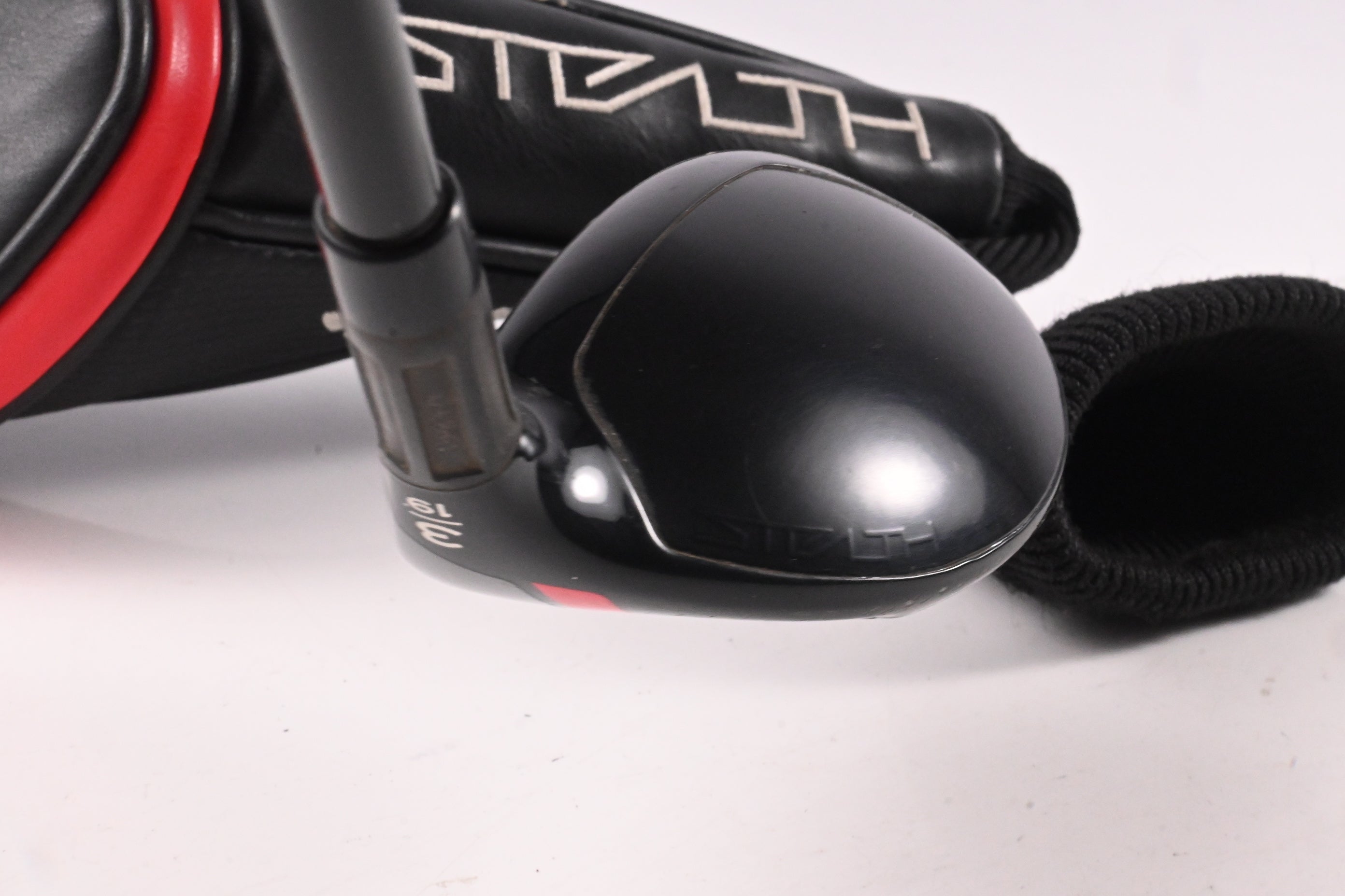 Taylormade Stealth #3 Hybrid / 19 Degree / Regular Flex Fujikura Ventus Red 6