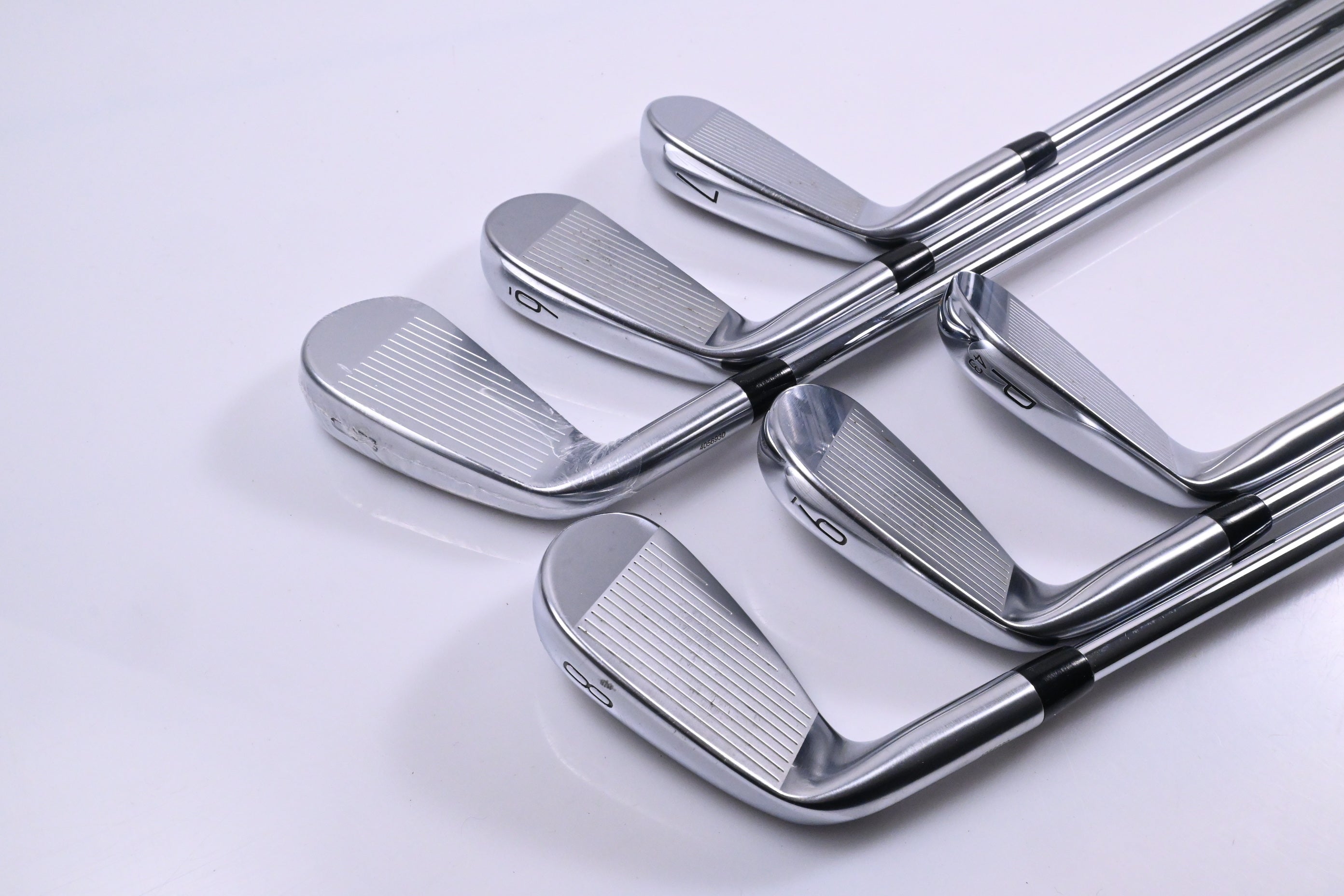 Titleist T200 2023 Irons / 5-PW / Regular Flex AMT Black R300 Shafts