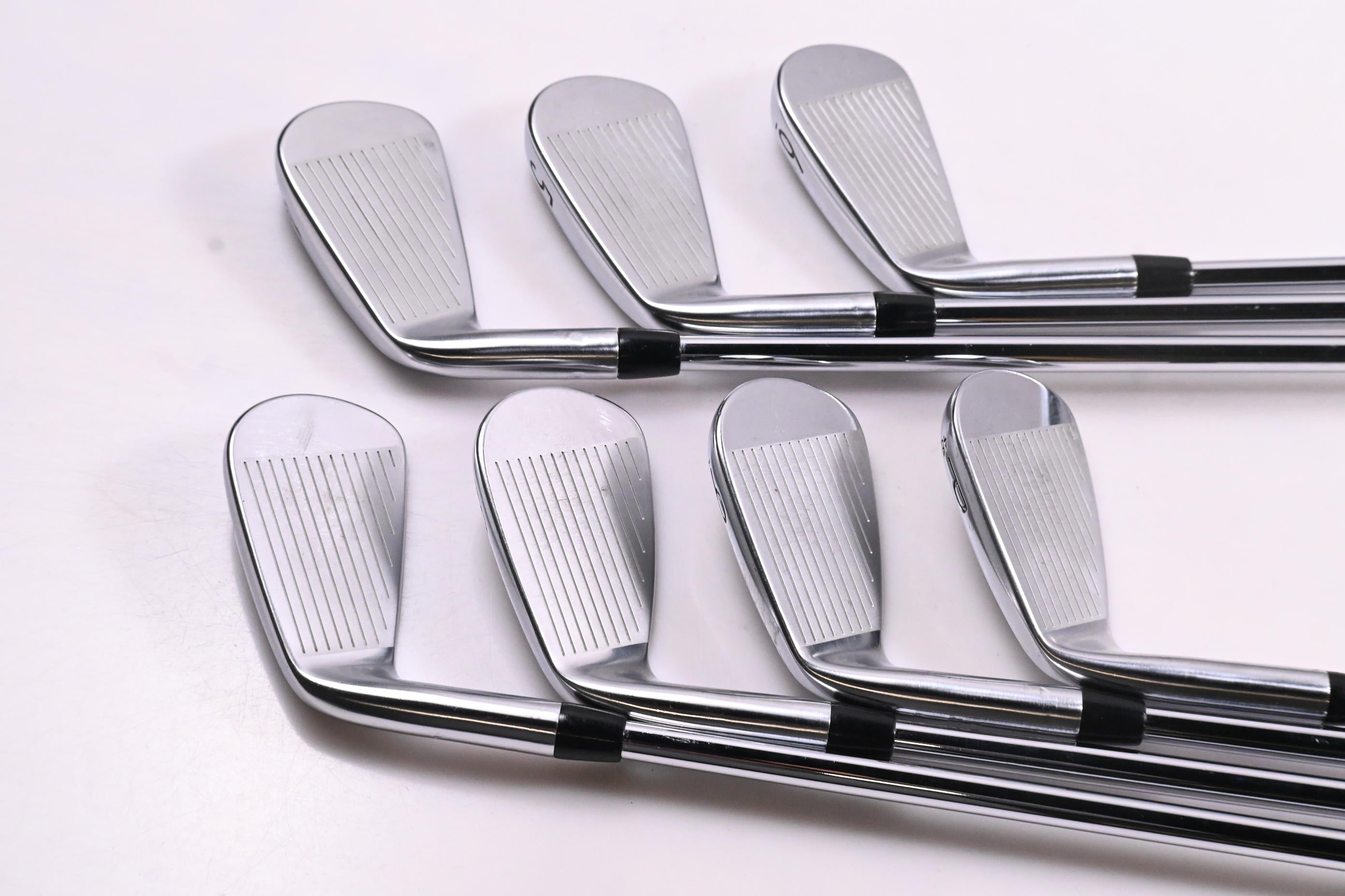 Titleist T100 2019 Irons / 4-PW / Stiff Flex AMT Tour White S300 Shafts