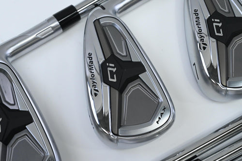 Taylormade Qi Max Irons / 5-PW+SW / Regular Flex KBS MAX MT 85 Shafts