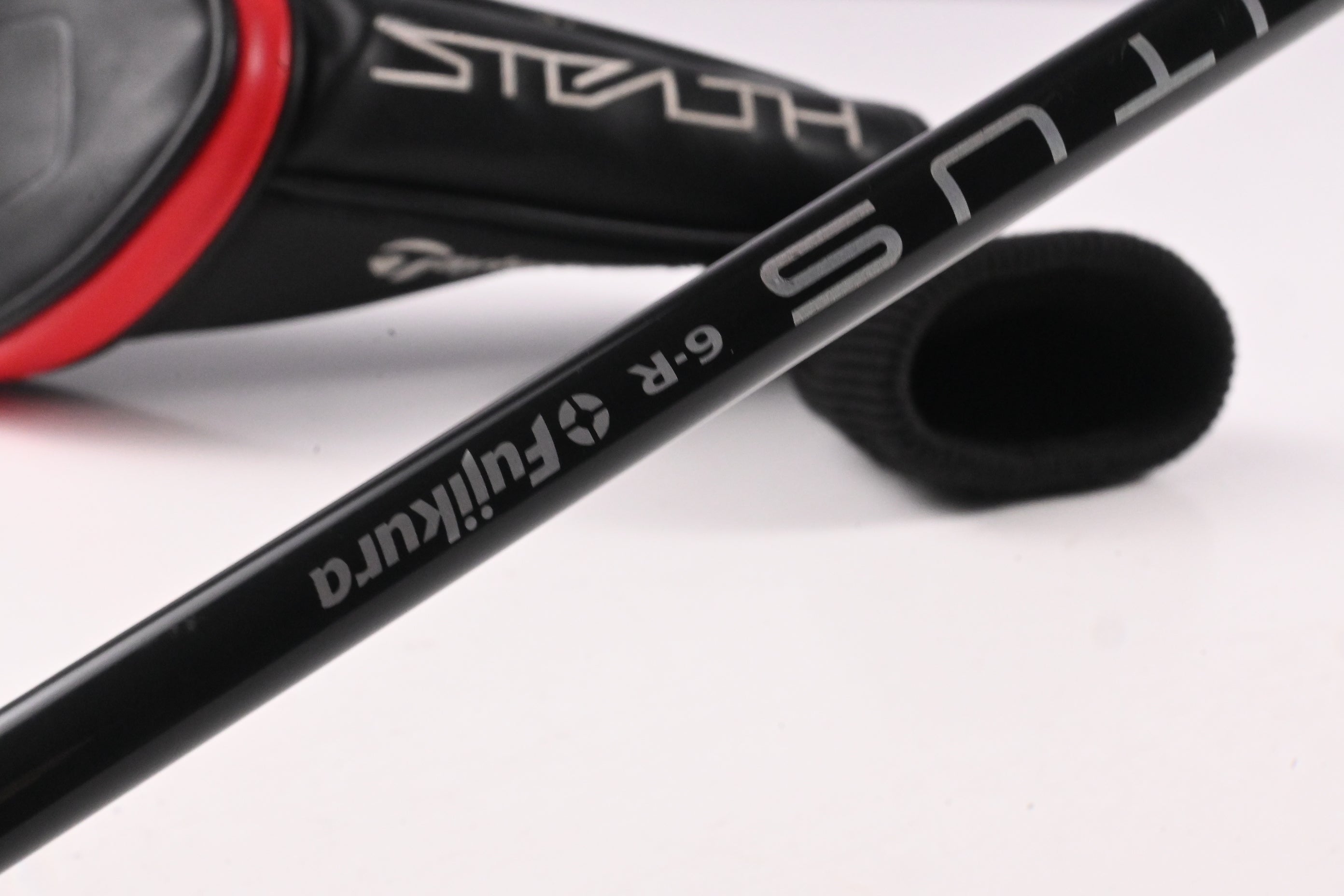 Taylormade Stealth #3 Hybrid / 19 Degree / Regular Flex Fujikura Ventus Red 6