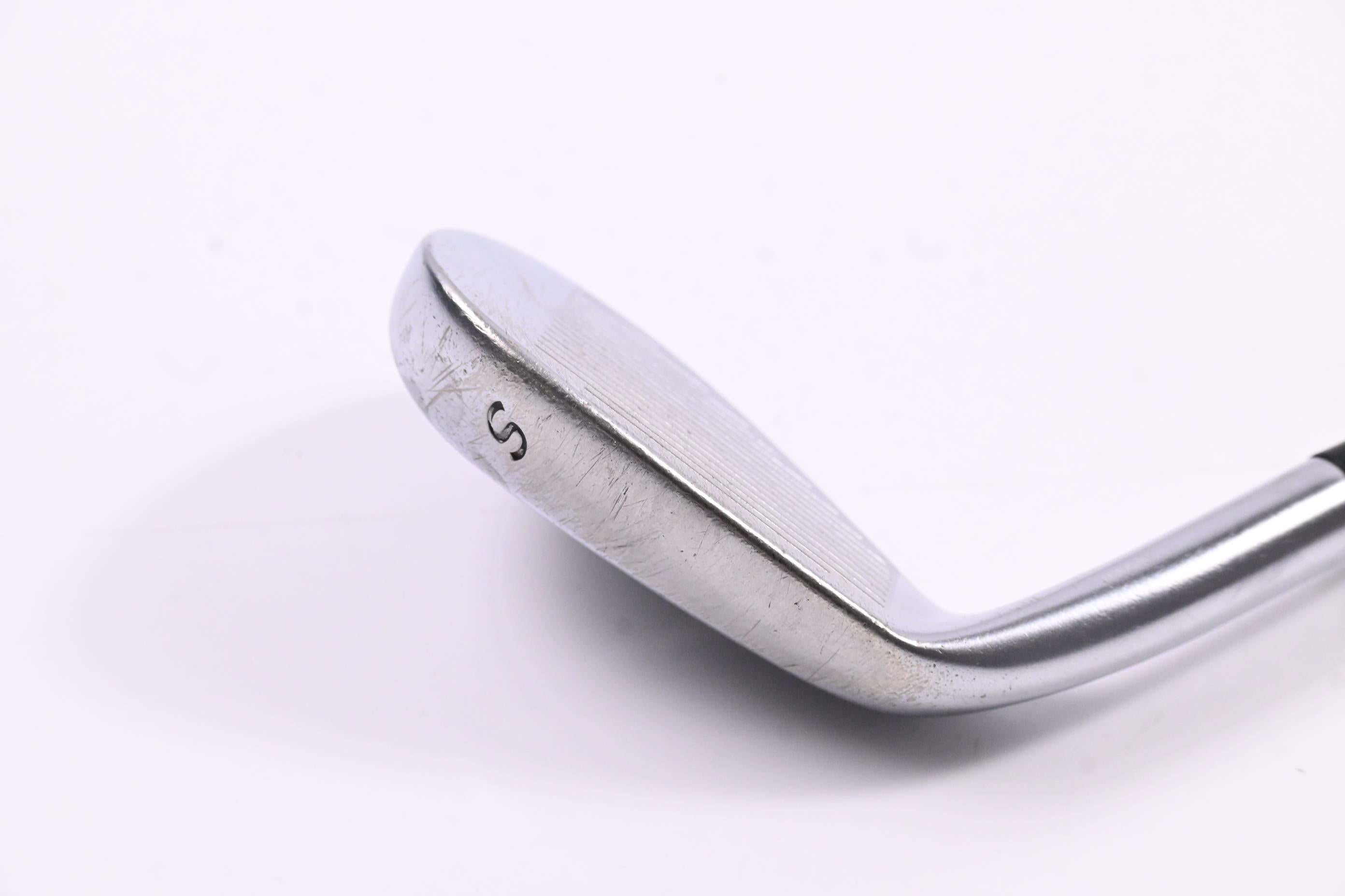 Taylormade R9 Sand Wedge / 54 Degree / Stiff Flex Dynamic Gold S300 Shaft