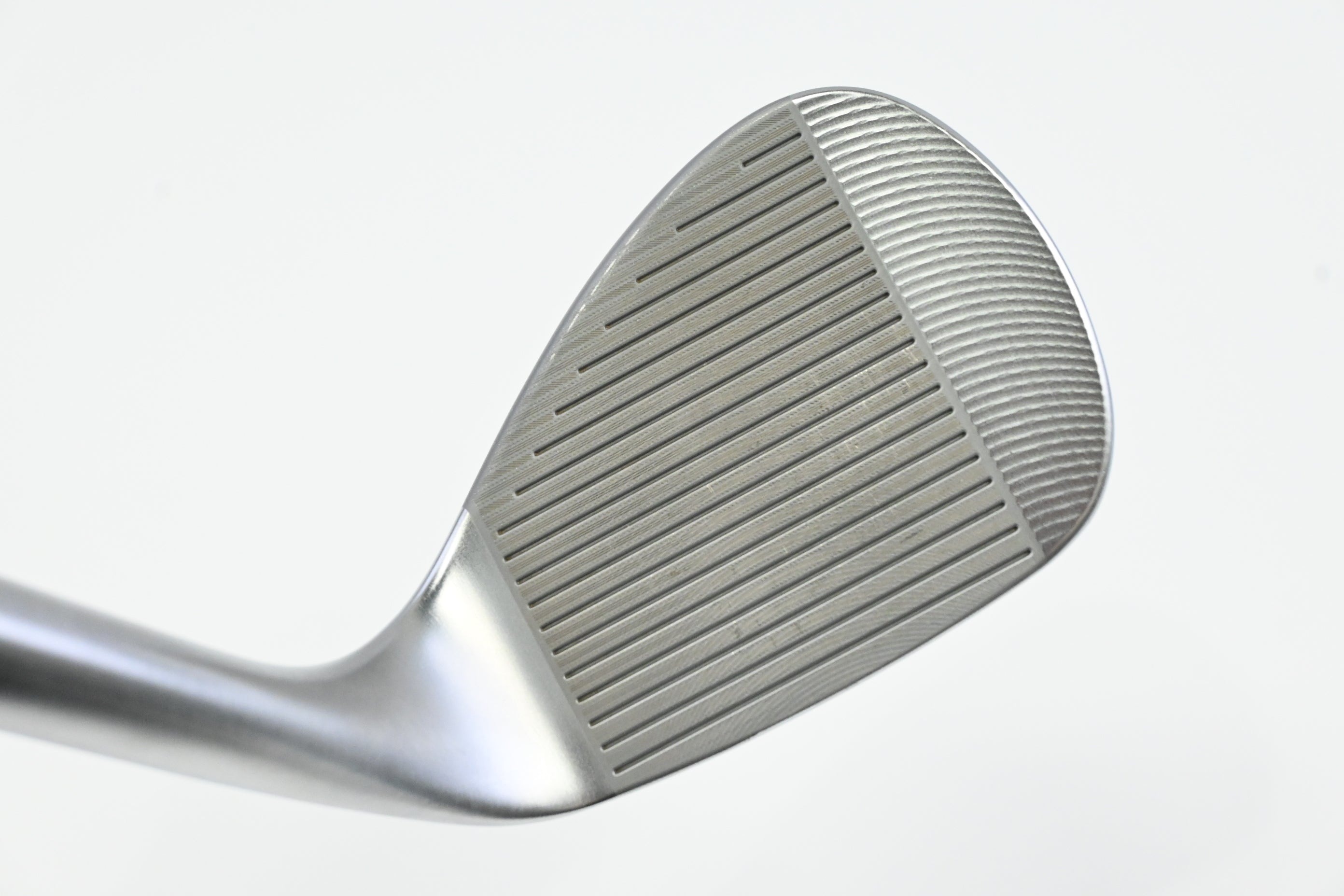 Left Hand Cleveland RTZ Sand Wedge / 54 Degree / Regular Flex KBS Hi-Rev 2.0