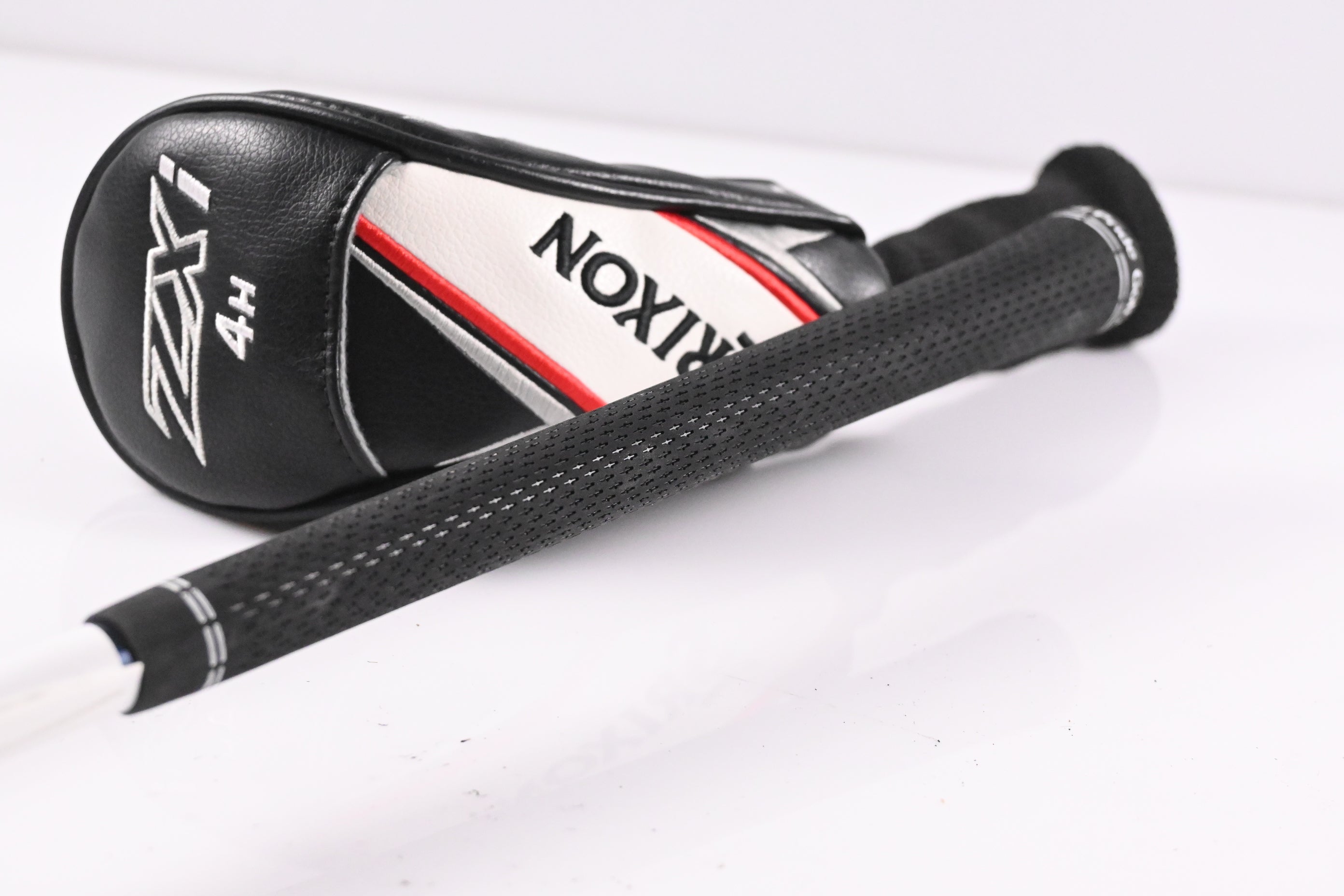 Left Hand Srixon ZXi #4 Hybrid / 22 Degree / Regular Flex Ventus TR Blue 7 Shaft