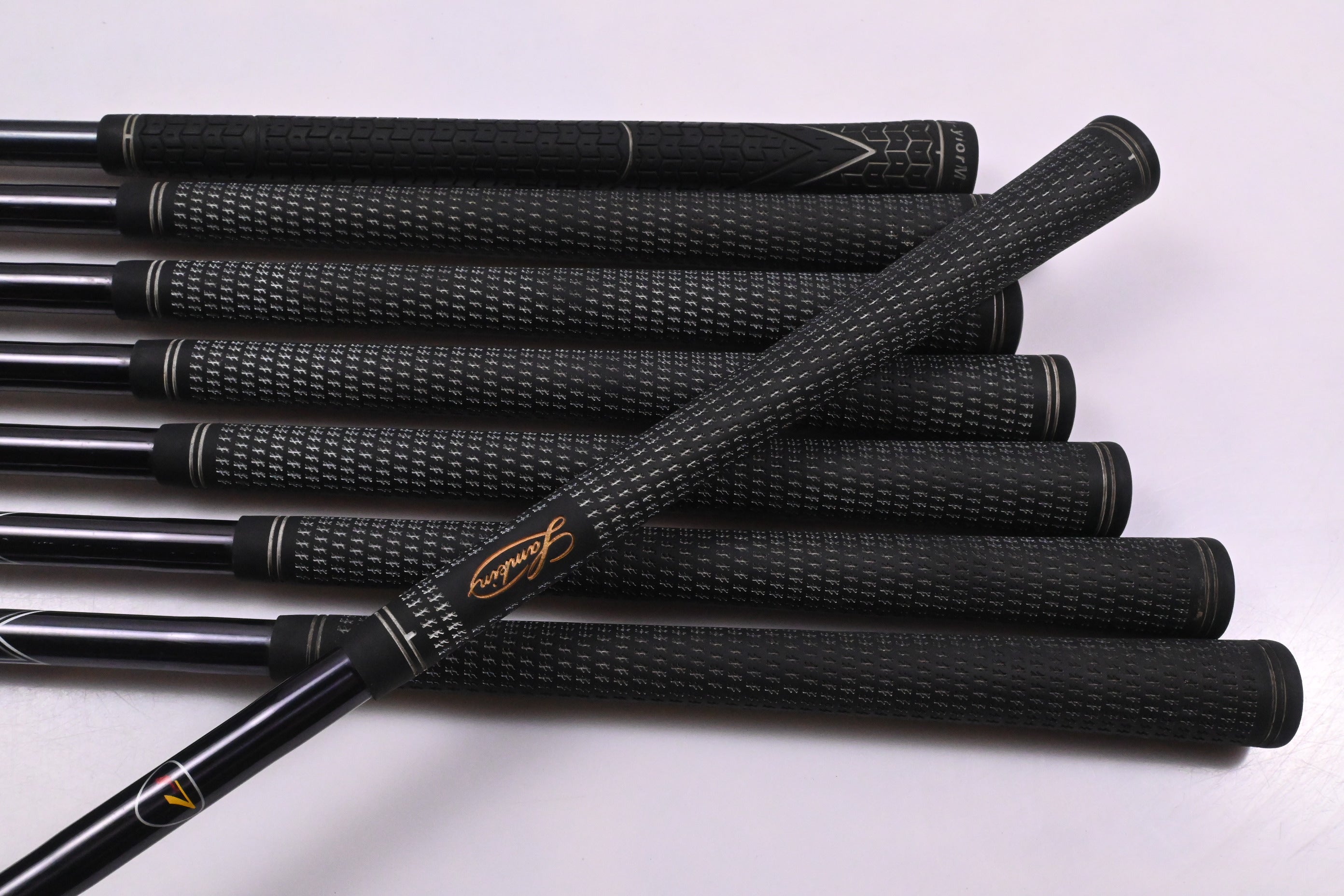 Taylormade R7 CGB Max Irons / 4-PW+SW / Regular Flex REAX 90 Shafts