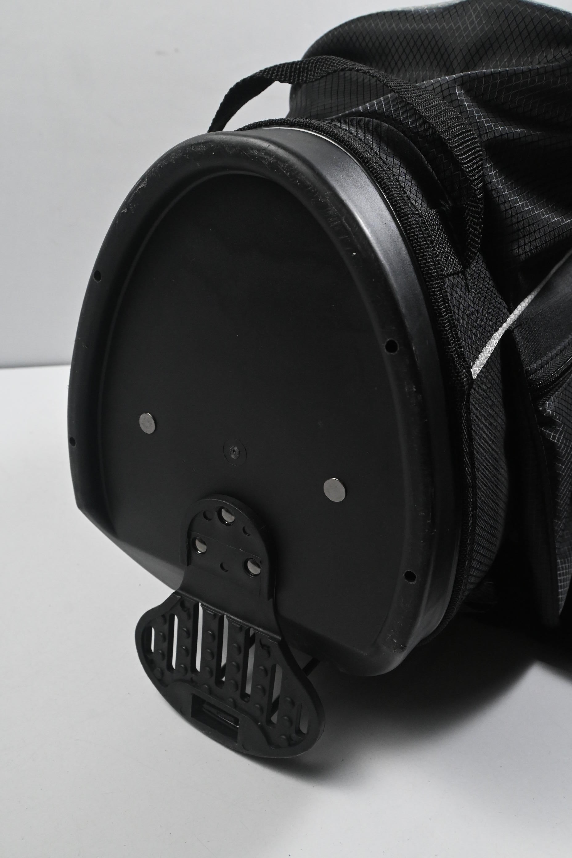 Cobra Stand Bag / 7-Way Divider / Black & White