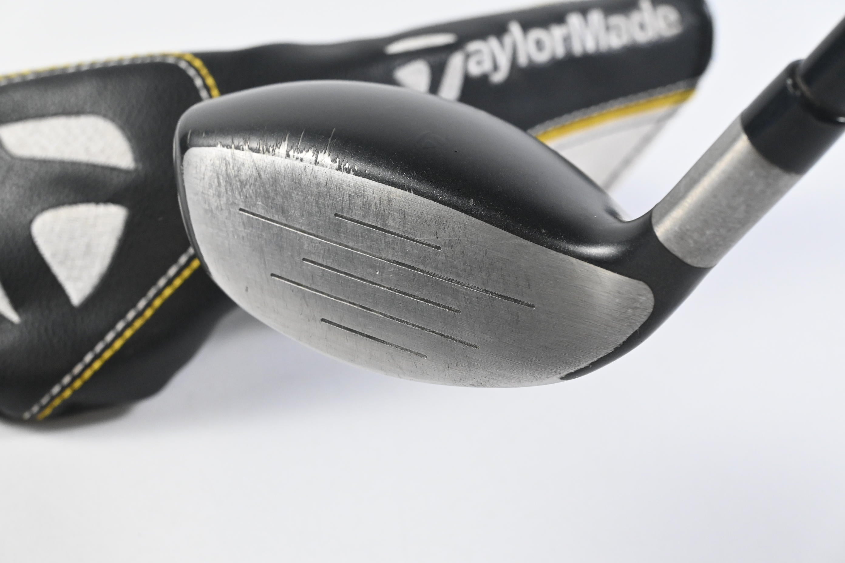 Taylormade Jetspeed #4 Hybrid / 22 Degree / Regular Flex Taylormade Velox T 65