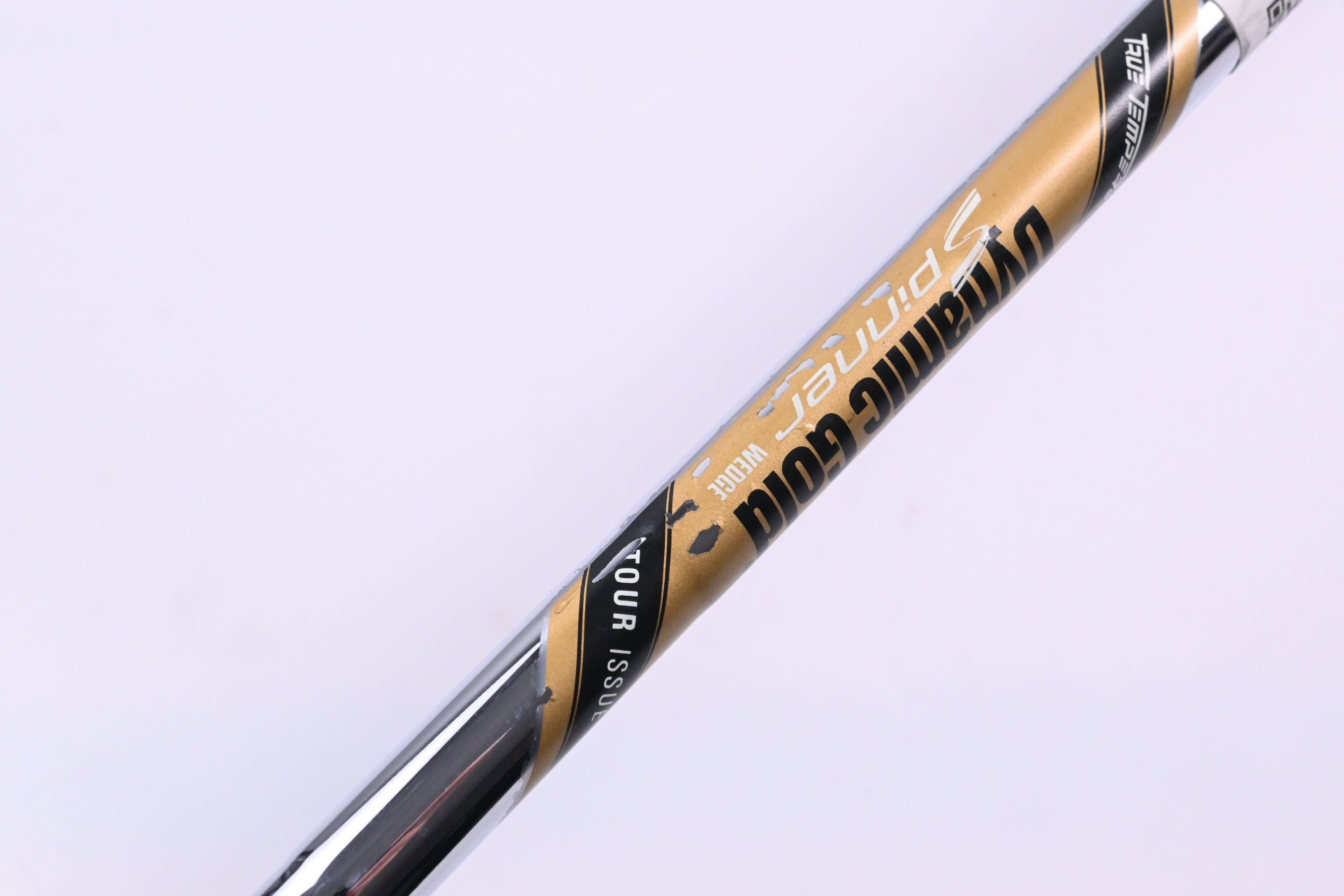 Cleveland RTX Full Face Gap Wedge / 52 Degree / Wedge Flex Dynamic Gold Spinner
