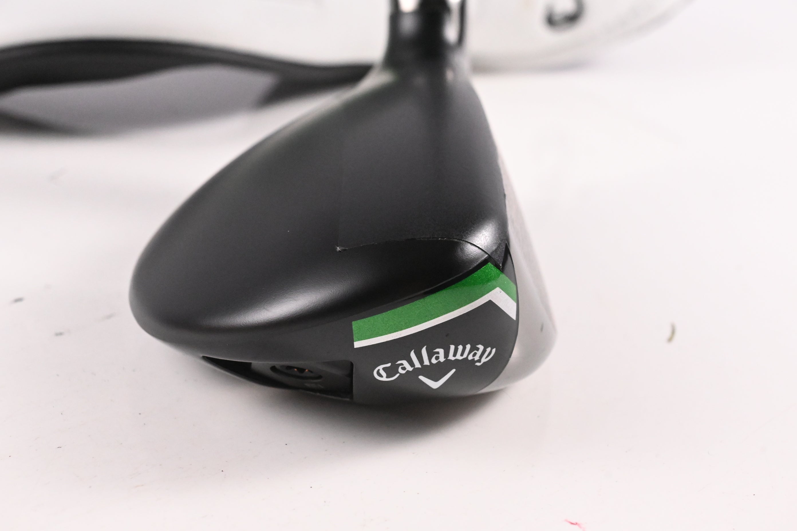 Callaway Elyte X #4 Hybrid / 21 Degree / Regular Flex Denali Charcoal 60 Shaft