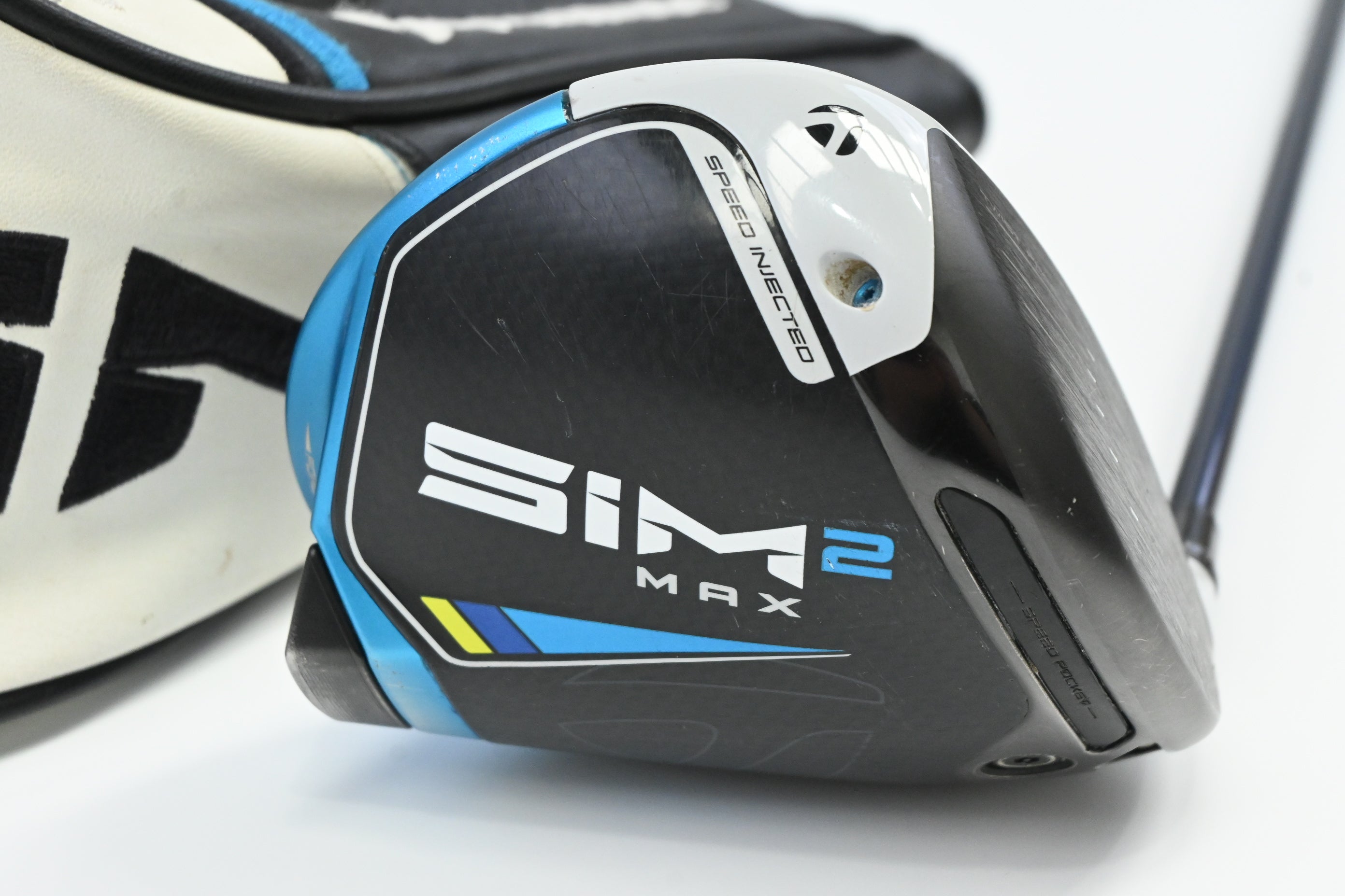 Taylormade SIM2 Max Driver / 10.5 Degree / Regular Flex Fujikura Ventus Blue 5
