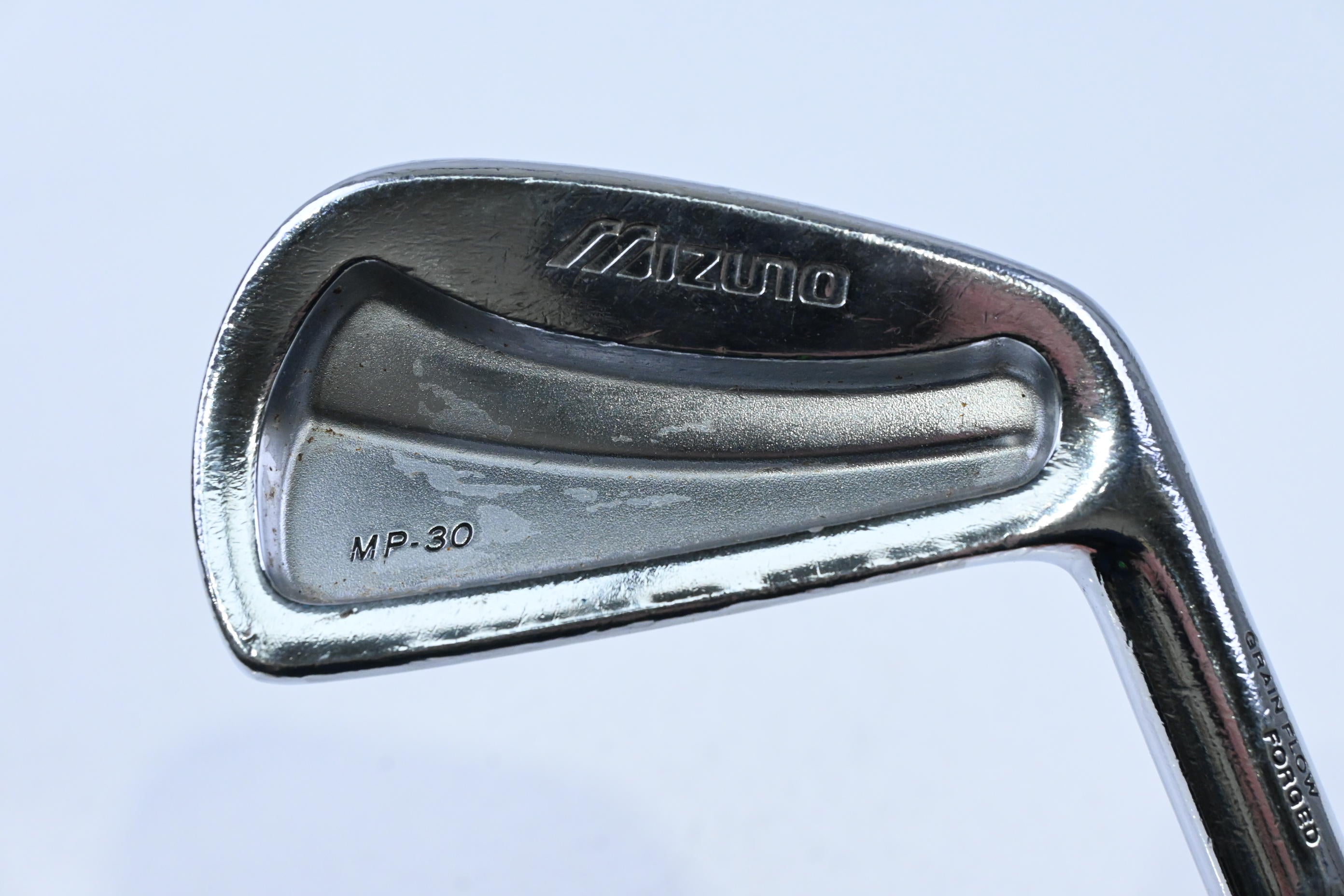 Mizuno MP-30 #3 Iron / 21 Degree / Regular Flex Dynamic Gold R300