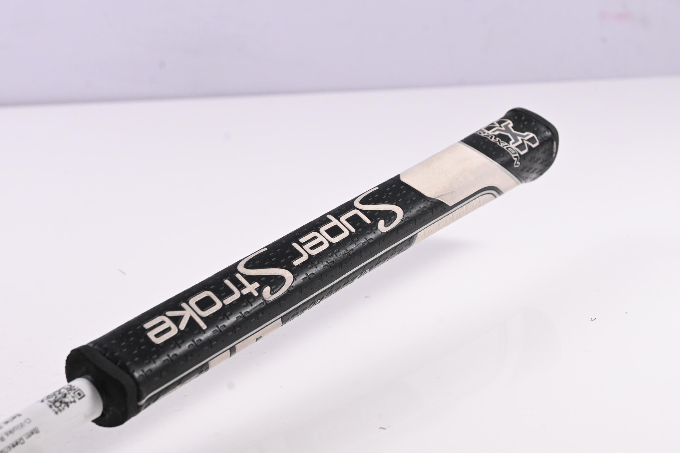 Odyssey O-Works Red 2-Ball Fang Putter / 33.5 Inch