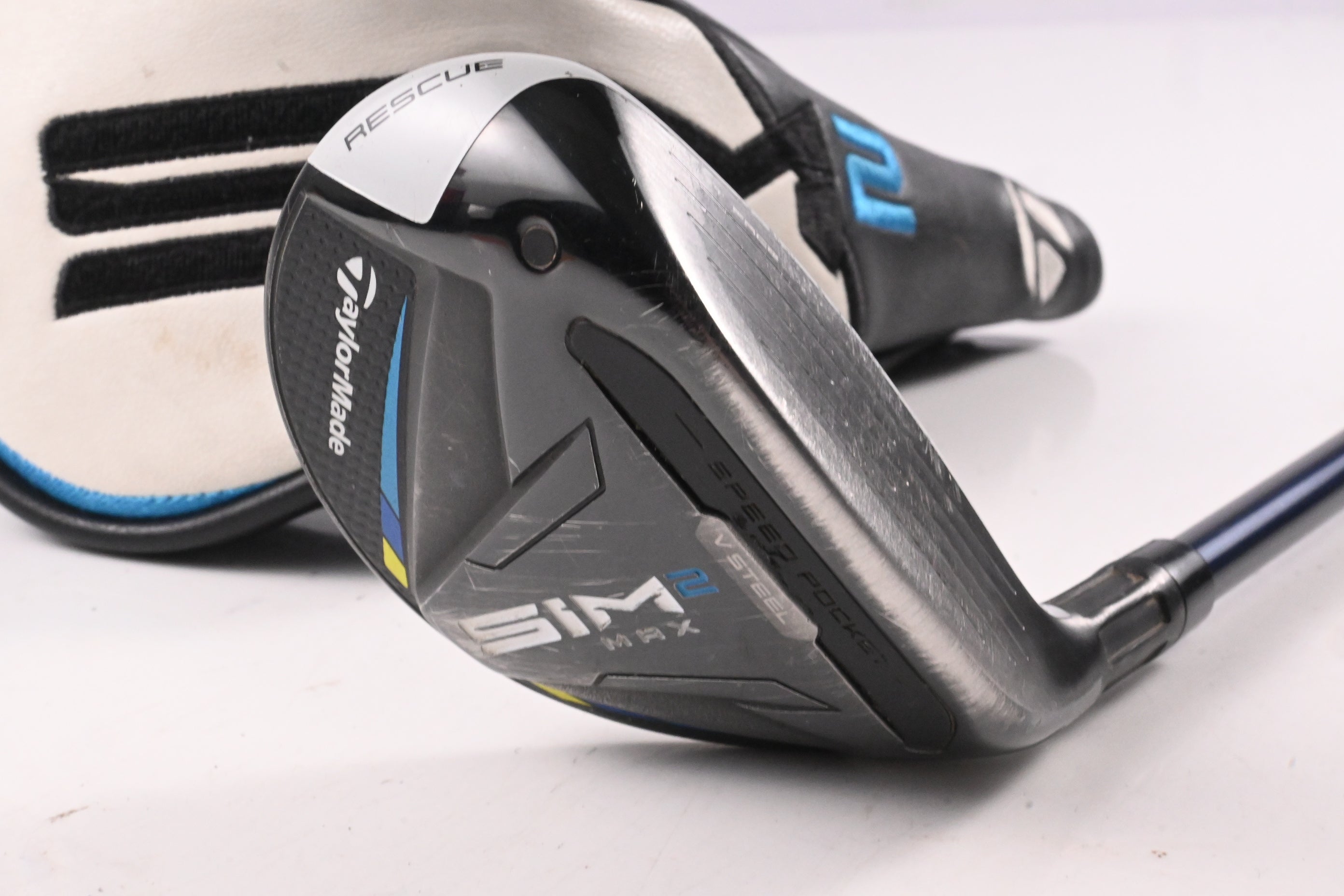 Taylormade SIM2 Max #3 Hybrid / 19 Degree / Stiff Flex Fujikura Ventus Blue 7