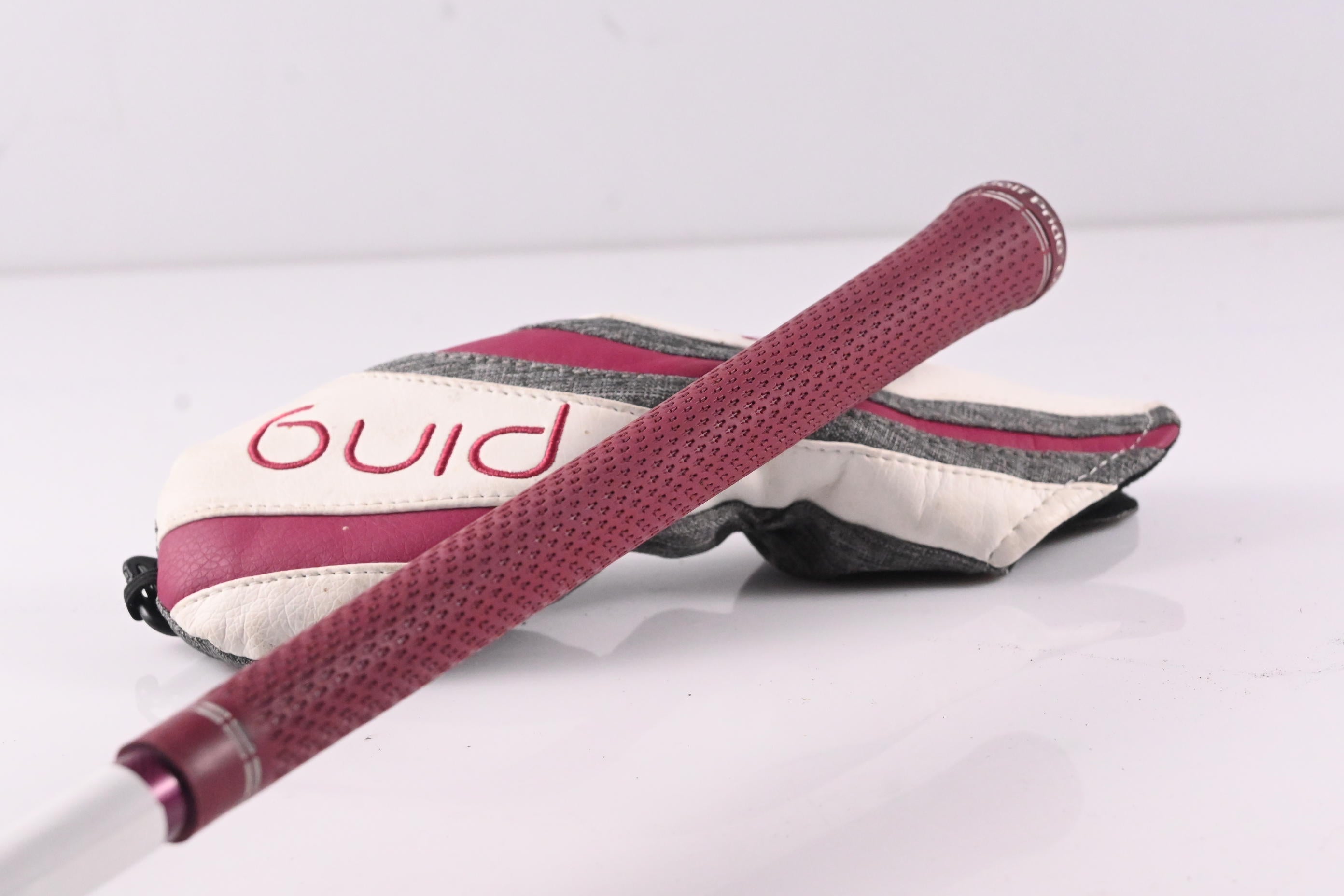 Ladies Ping G Le2 #6 Hybrid / 30 Degree / Ladies Flex Ping ULT240 Shaft