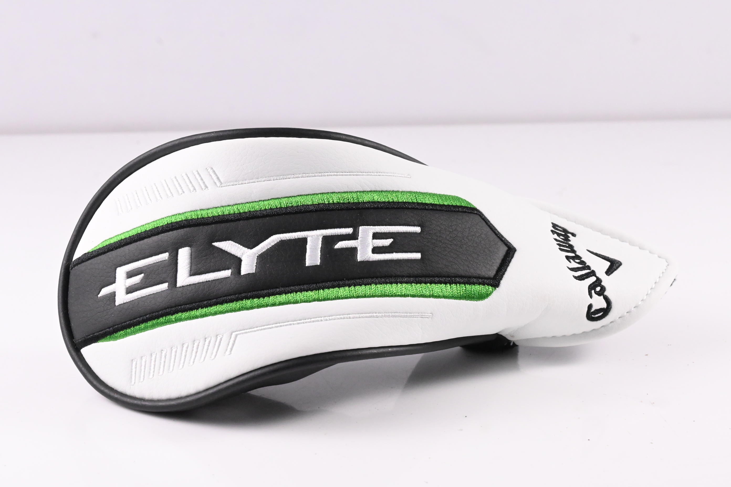 Callaway Elyte X #4 Hybrid / 21 Degree / Senior Flex Vanquish 5 Shaft