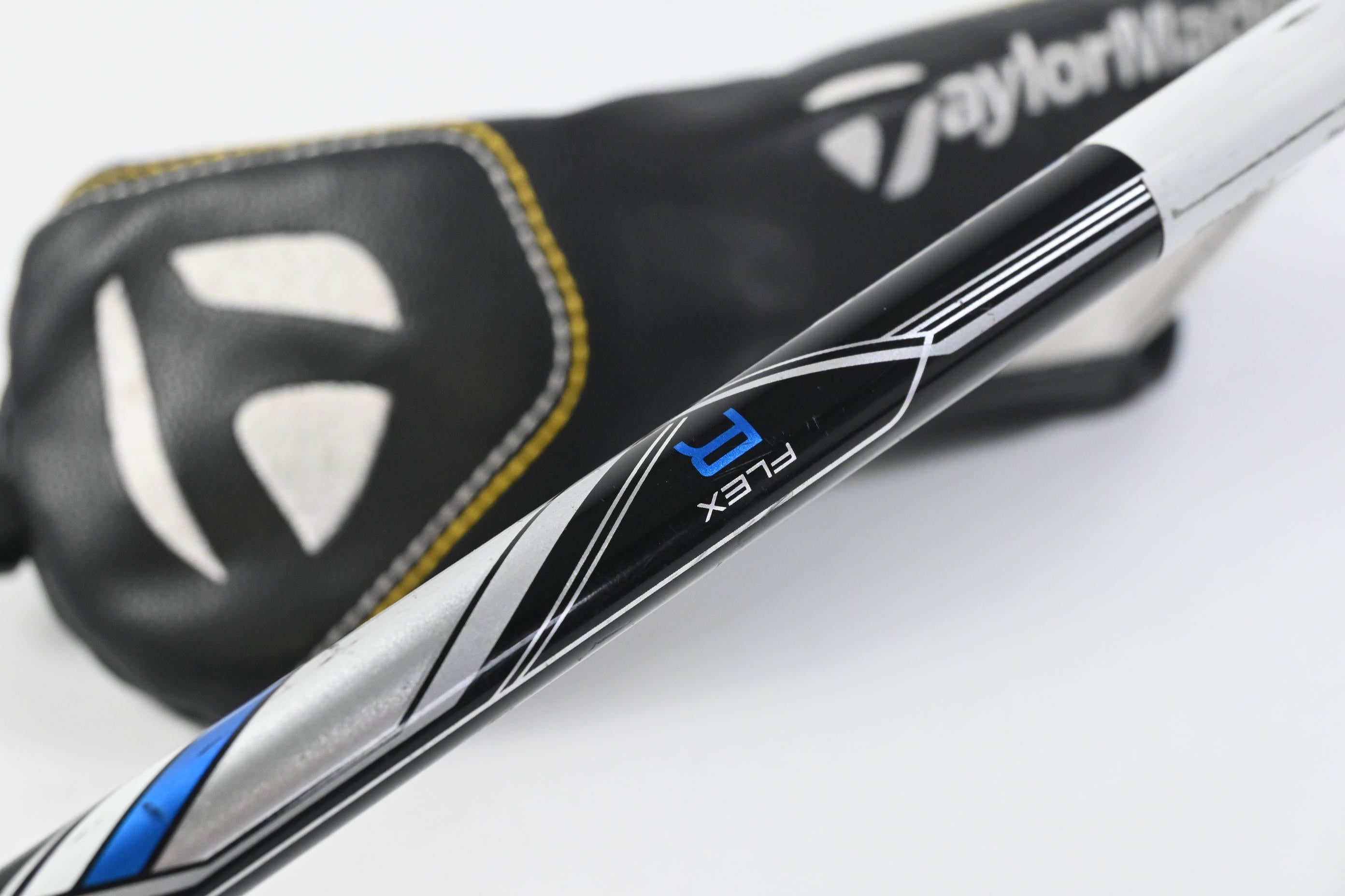 Taylormade Jetspeed #4 Hybrid / 22 Degree / Regular Flex Taylormade Velox T 65