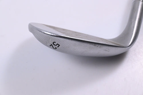 Taylormade Milled Grind 5 Gap Wedge / 52 Degree / Wedge Flex Dynamic Gold 115