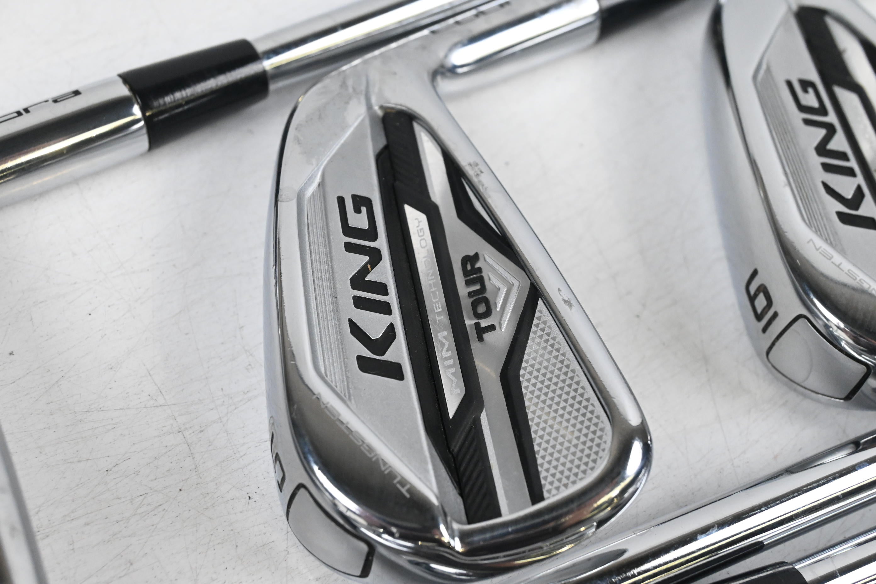 Cobra King Tour 2020 Irons / 4-PW / Regular Flex KBS S-Taper 120 Shafts