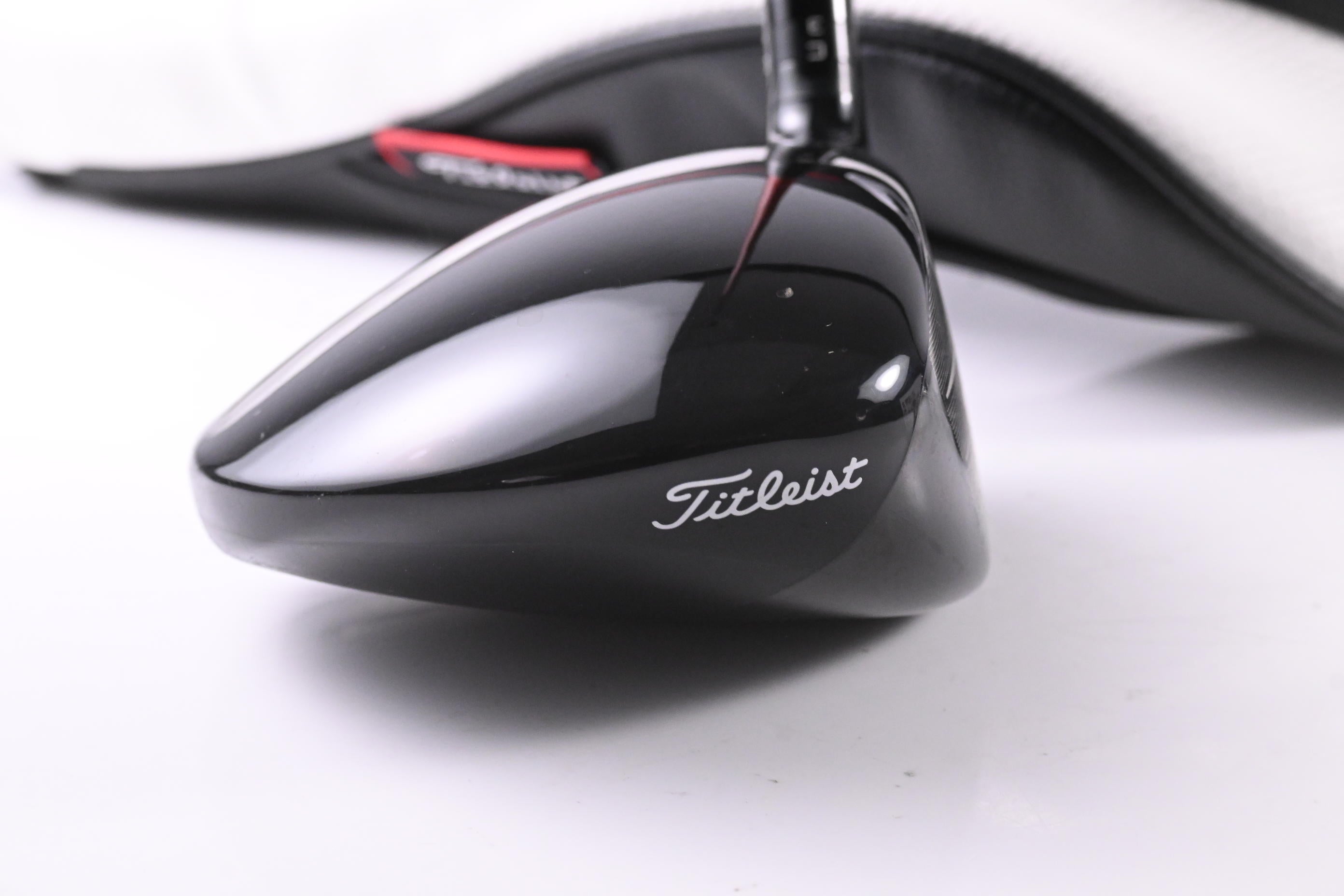 Titleist GT3 Driver / 9 Degree / Regular Flex Denali Red 50 Shaft