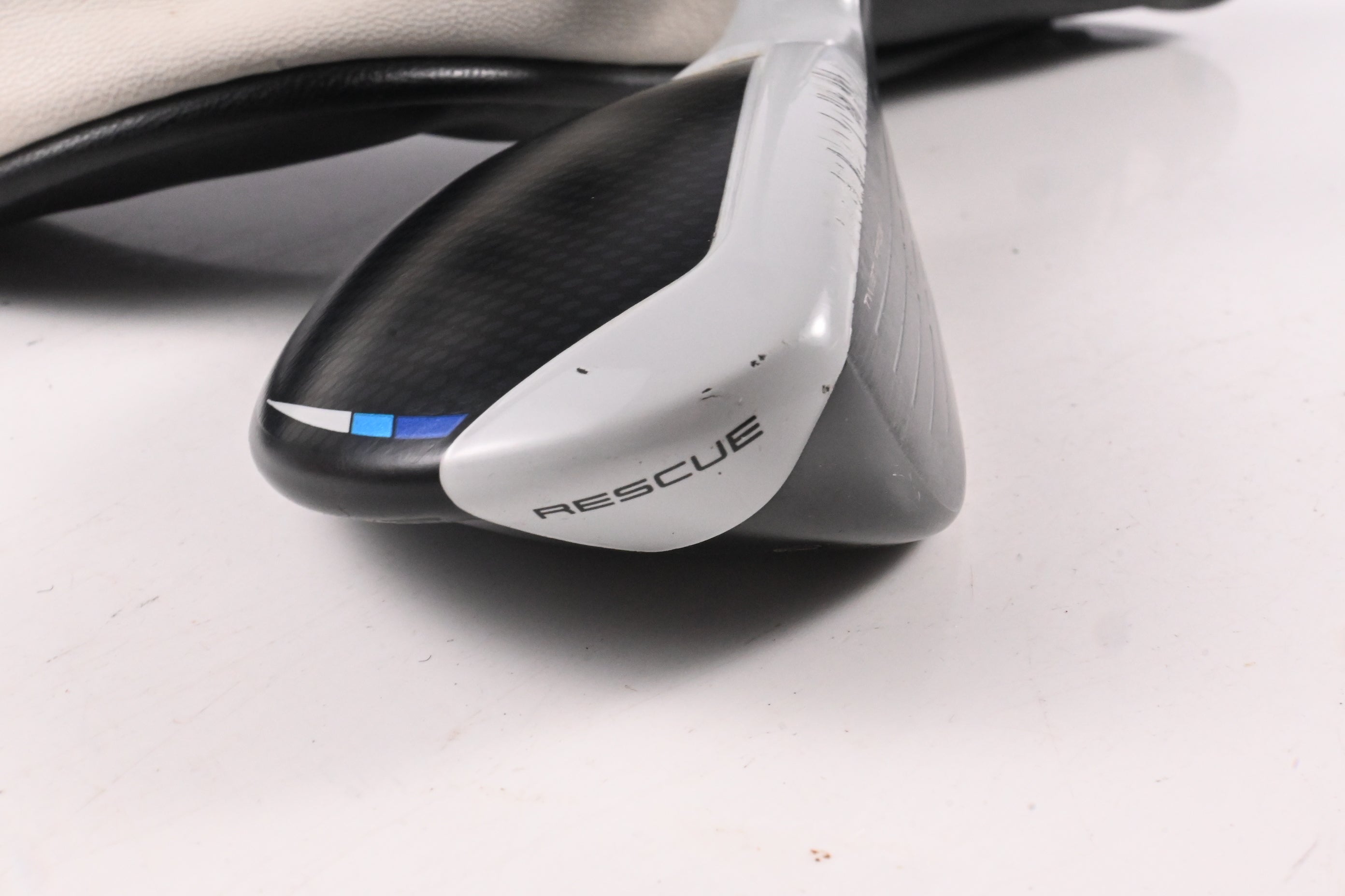 Taylormade SIM2 Max #3 Hybrid / 19 Degree / Stiff Flex Fujikura Ventus Blue 7