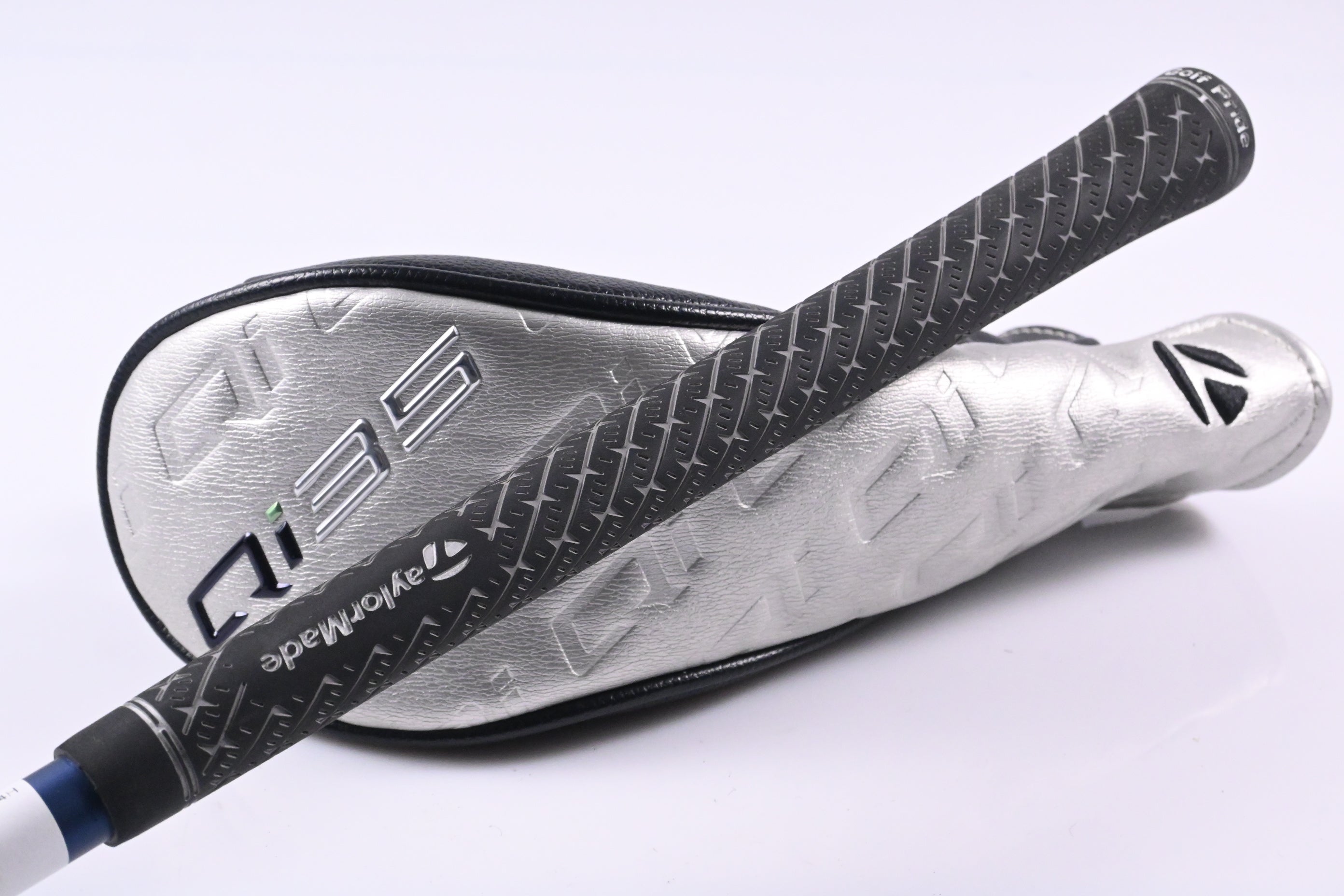 Taylormade Qi35 #4 Hybrid / 22 Degree / Regular Flex Ventus Blue 6 Shaft