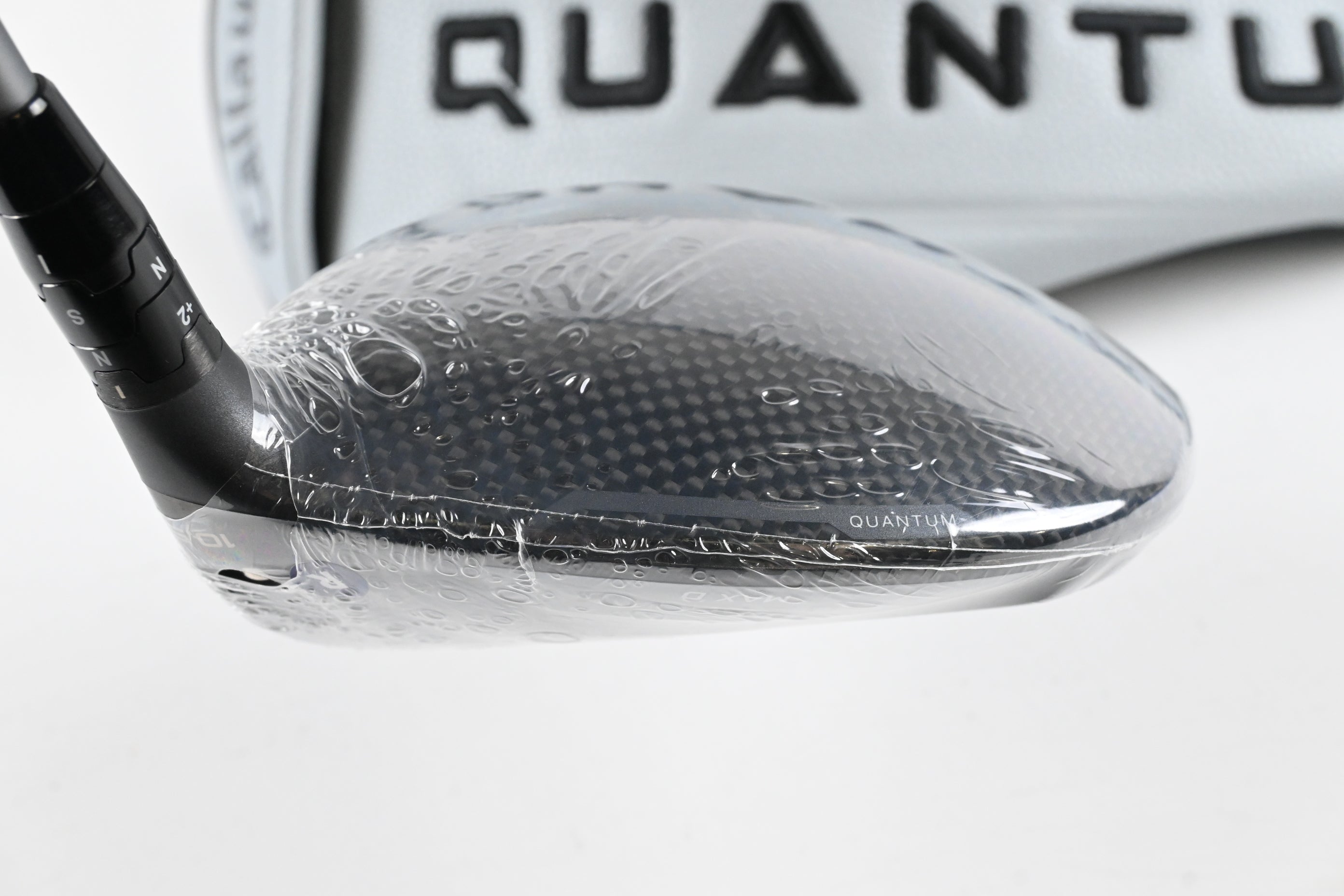Callaway Quantum Max D Driver / 10.5 Degree / Regular Flex Denali Frost Silver