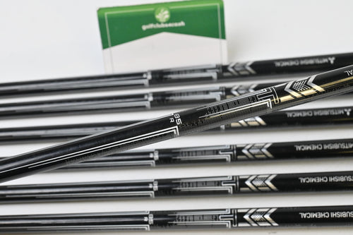 Callaway Apex Pro 24 Irons / 4-PW / Regular Flex MMT Black 85 Shafts