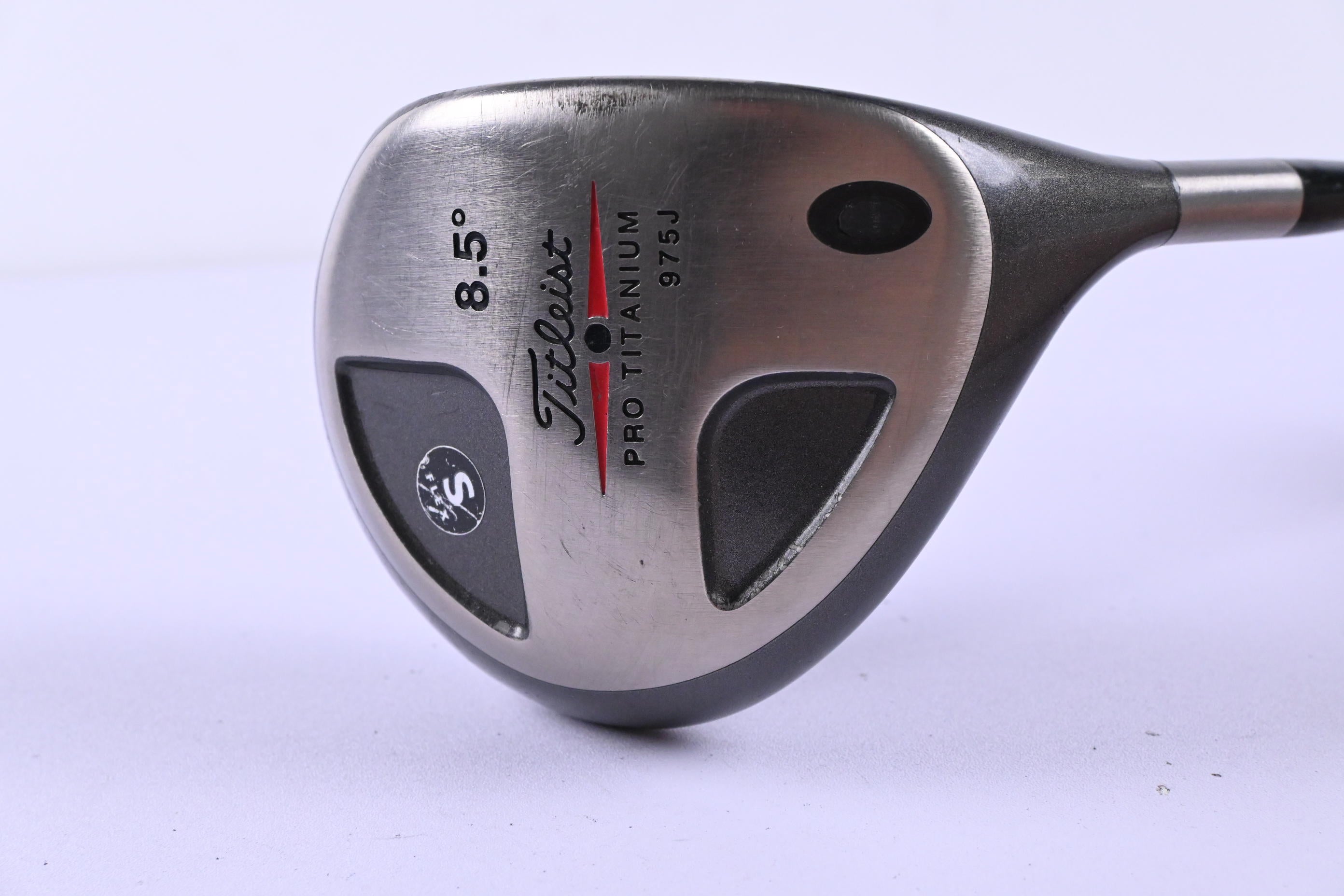 Titleist 975 J Driver / 8.5 Degree / Stiff Flex Grafalloy ProLite 35 Shaft