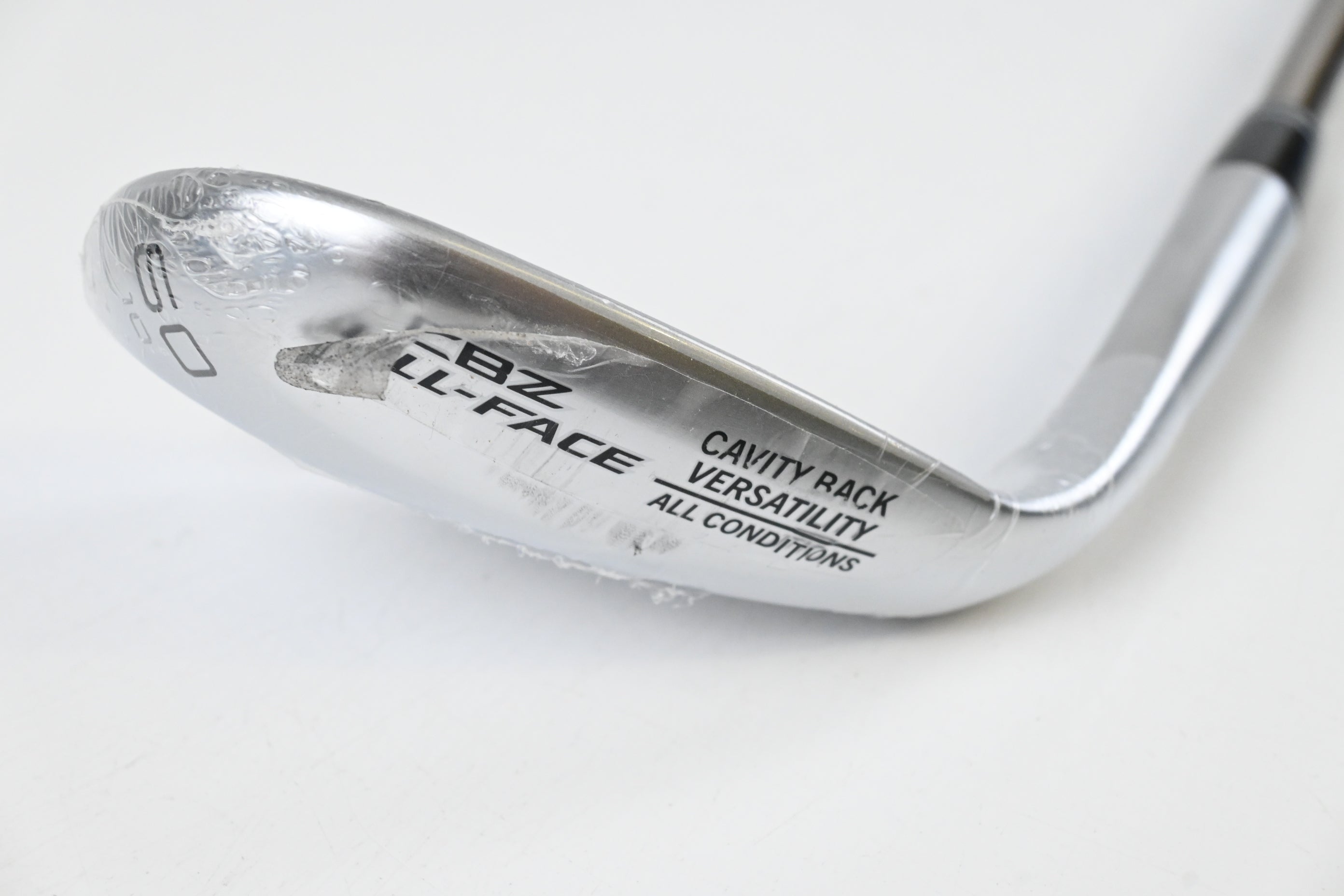 Cleveland CBZ Lob Wedge / 60 Degree / Regular Flex UST Mamiya Recoil 95 Shaft