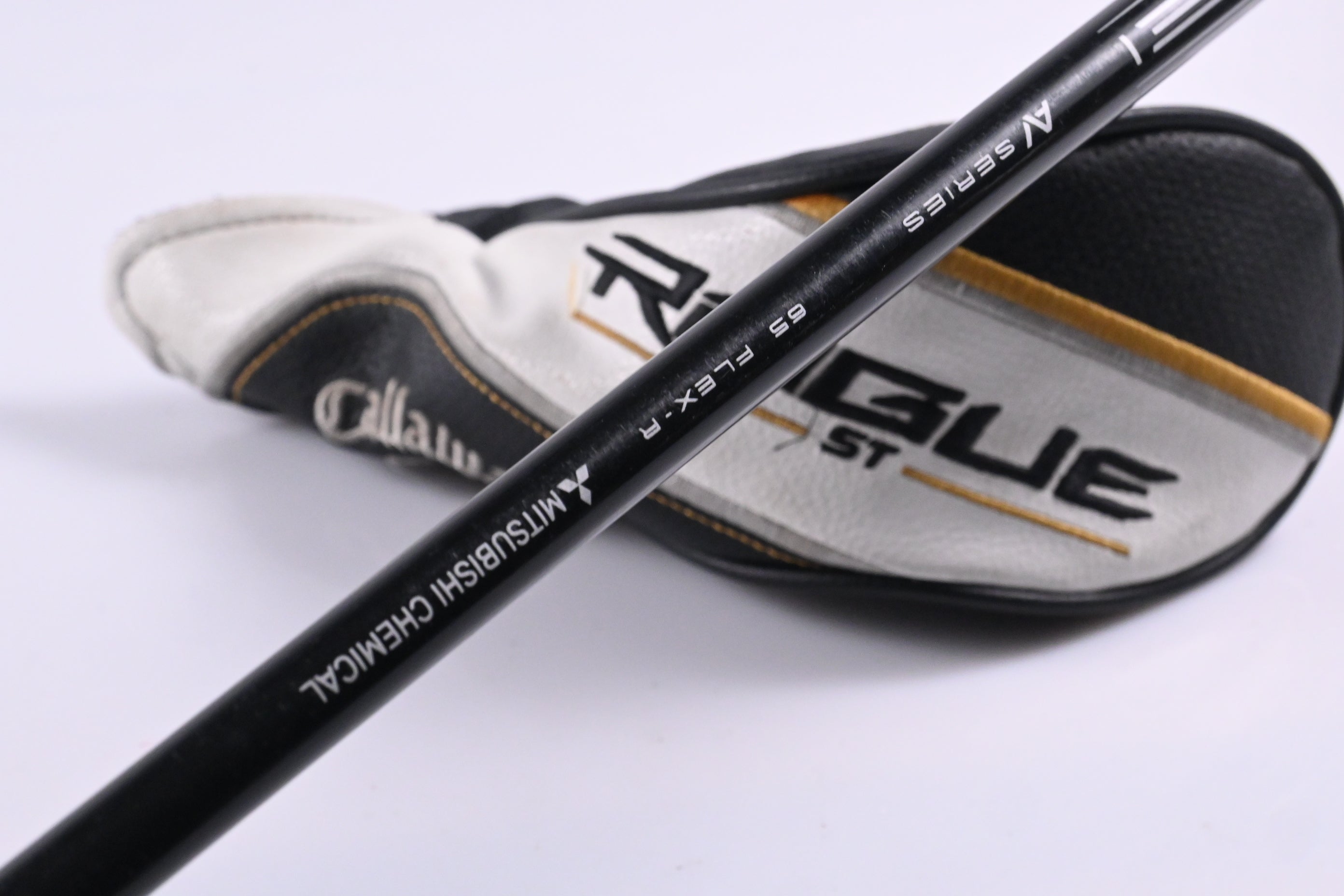 Callaway Rogue ST Max #6 Hybrid / 26 Degree / Regular Flex Tensei AV Blue 65
