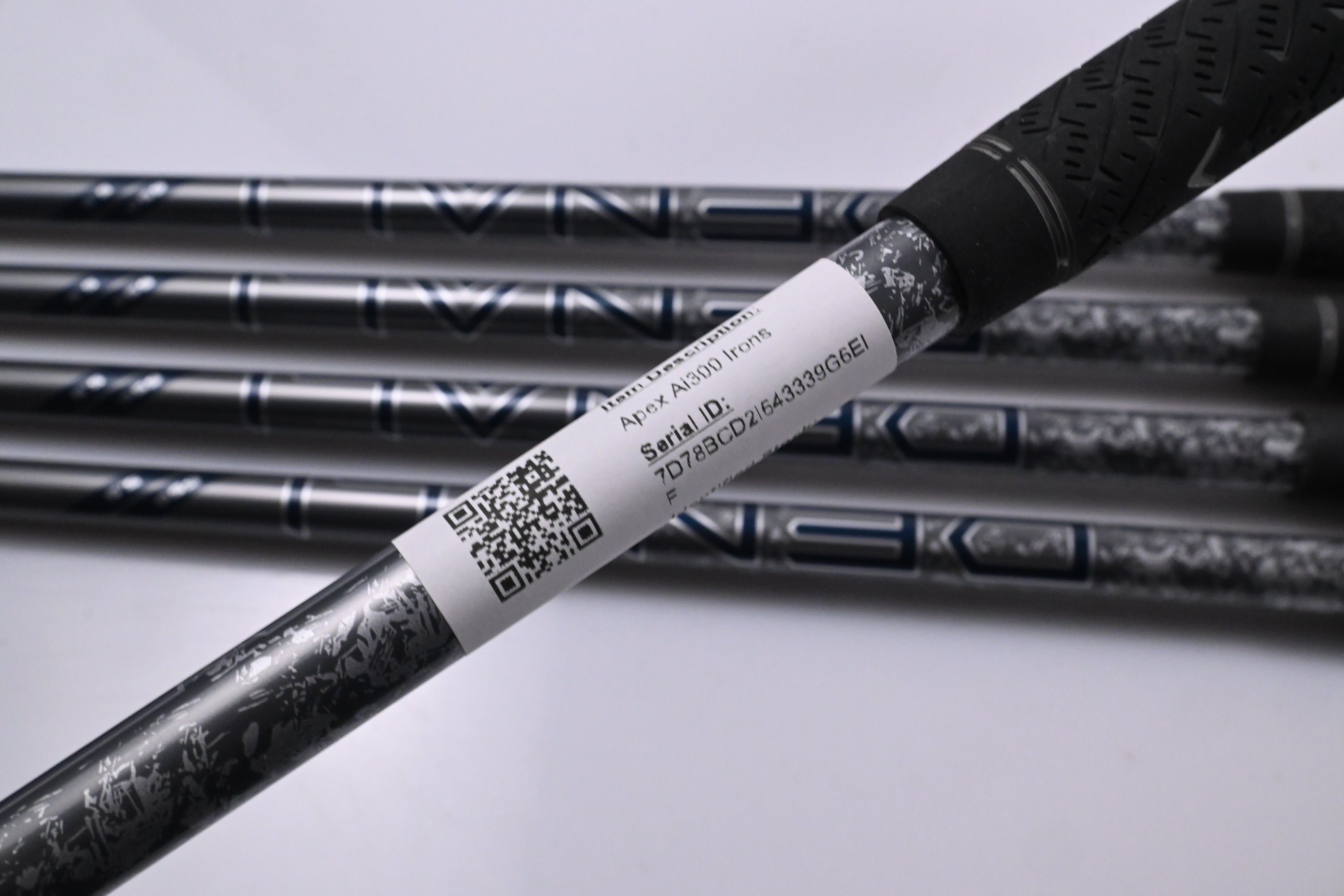 Callaway Apex Ai300 Irons / 7-PW+GW / Regular Flex Denali Charcoal 65 Shaft