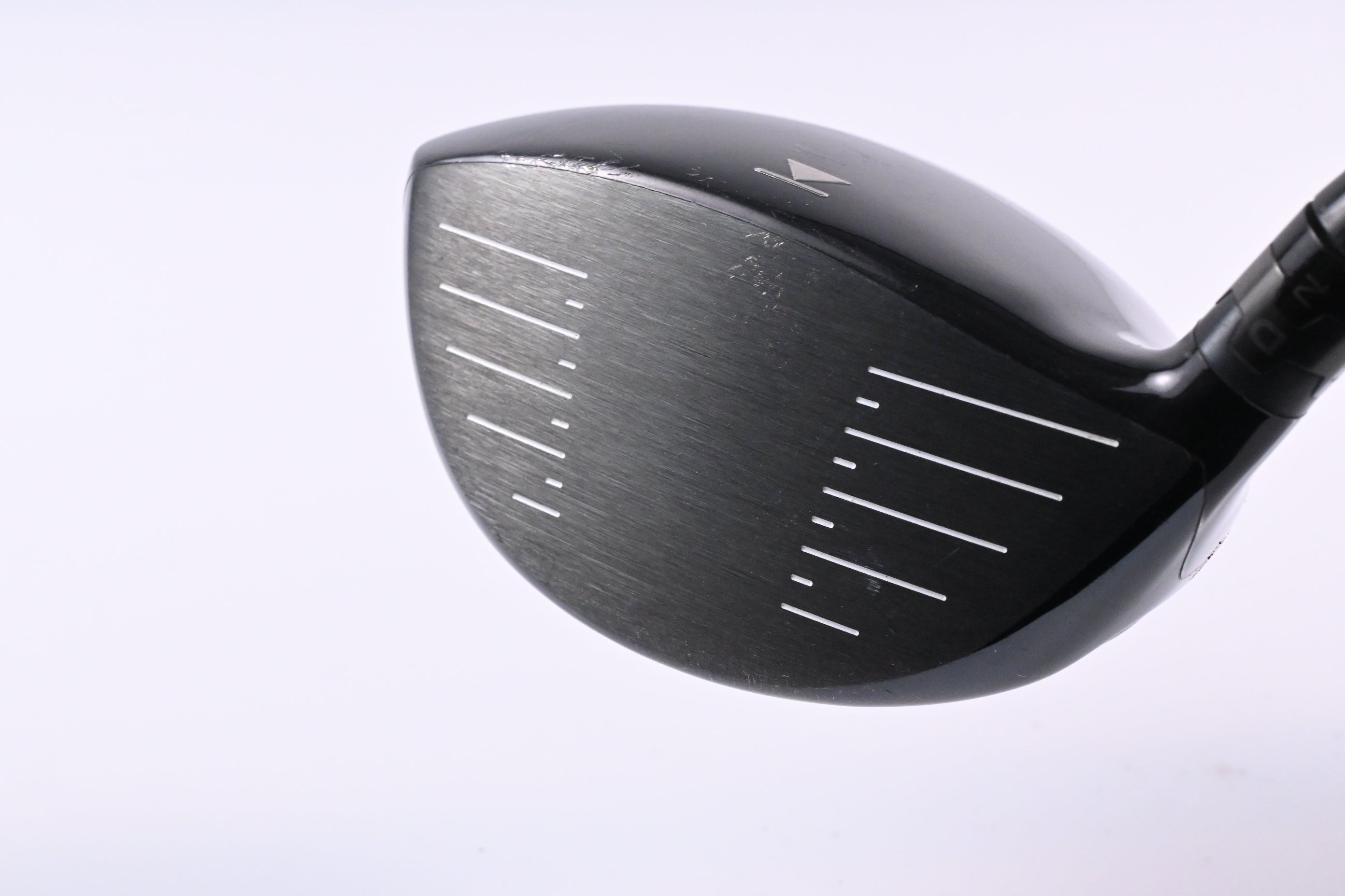 Titleist 910 D3 Driver / 9.5 Degree / Stiff Flex Aldila RIP 60 Shaft