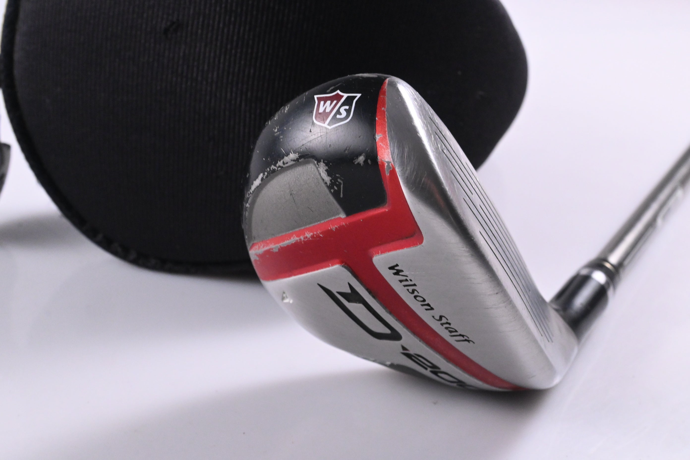 Wilson D200 #4 Hybrid / 22 Degree / Regular Flex UST Mamiya Elements Chrome 54