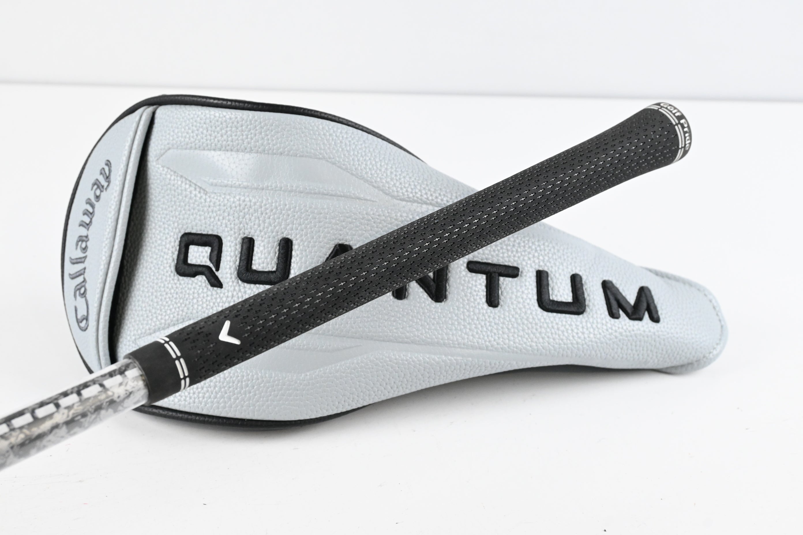 Callaway Quantum Max D Driver / 10.5 Degree / Regular Flex Denali Frost Silver