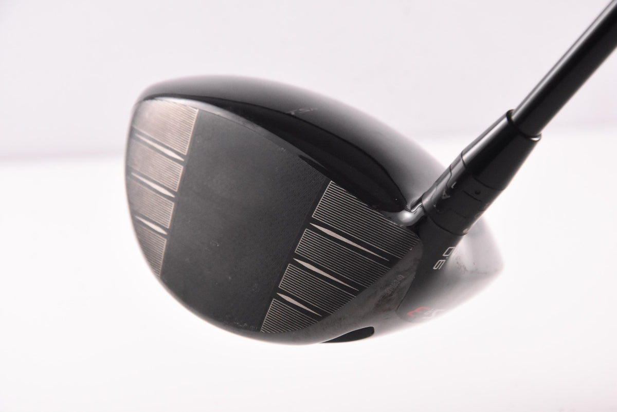 Titleist TSR3 Driver / 9 Degree / Stiff Flex HZRDUS Smoke RDX Black 60 Shaft