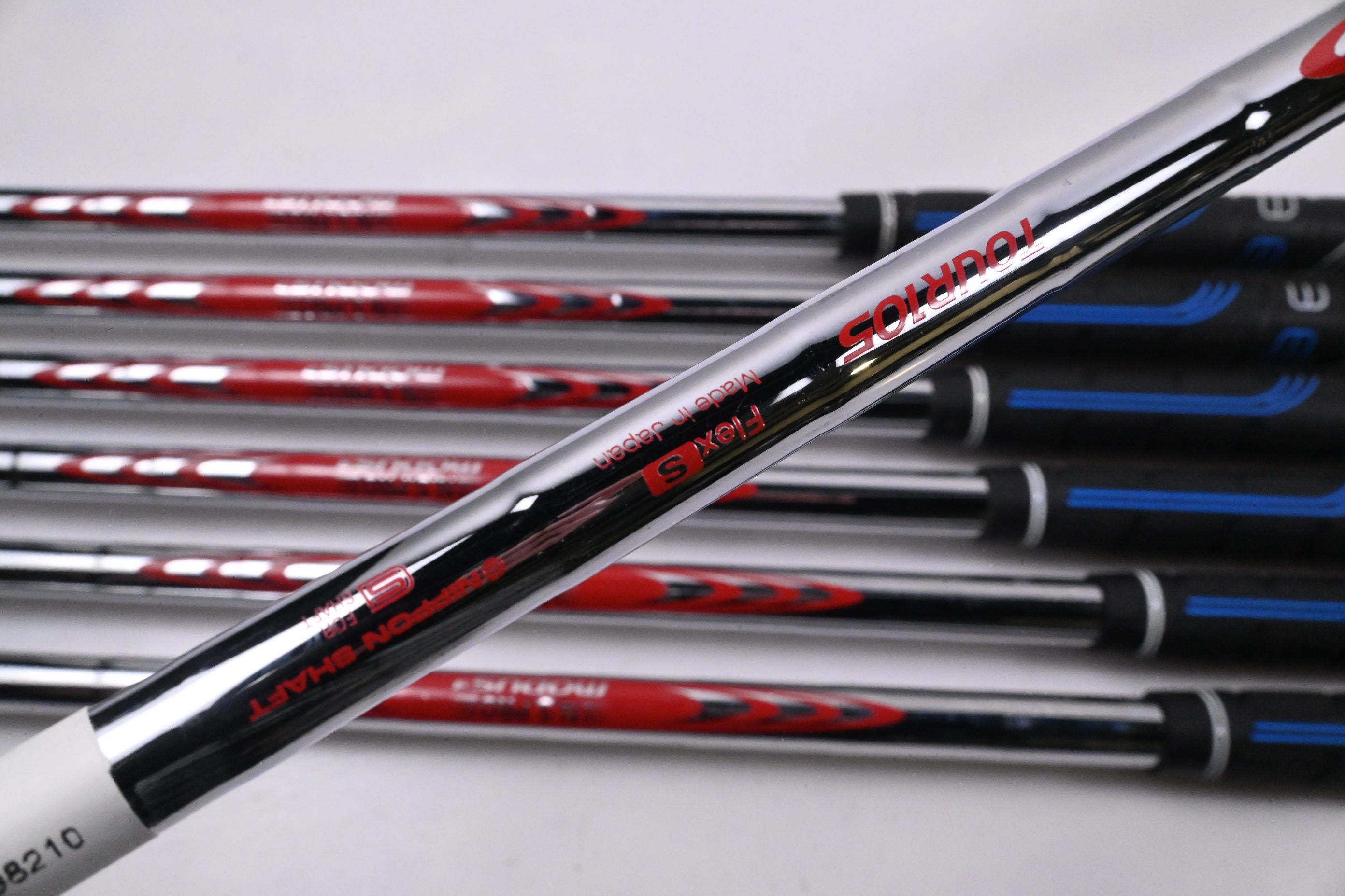 Callaway Apex Ai150 Irons / 4-PW / Stiff Flex N.S.Pro Modus³ Tour 105 Shafts
