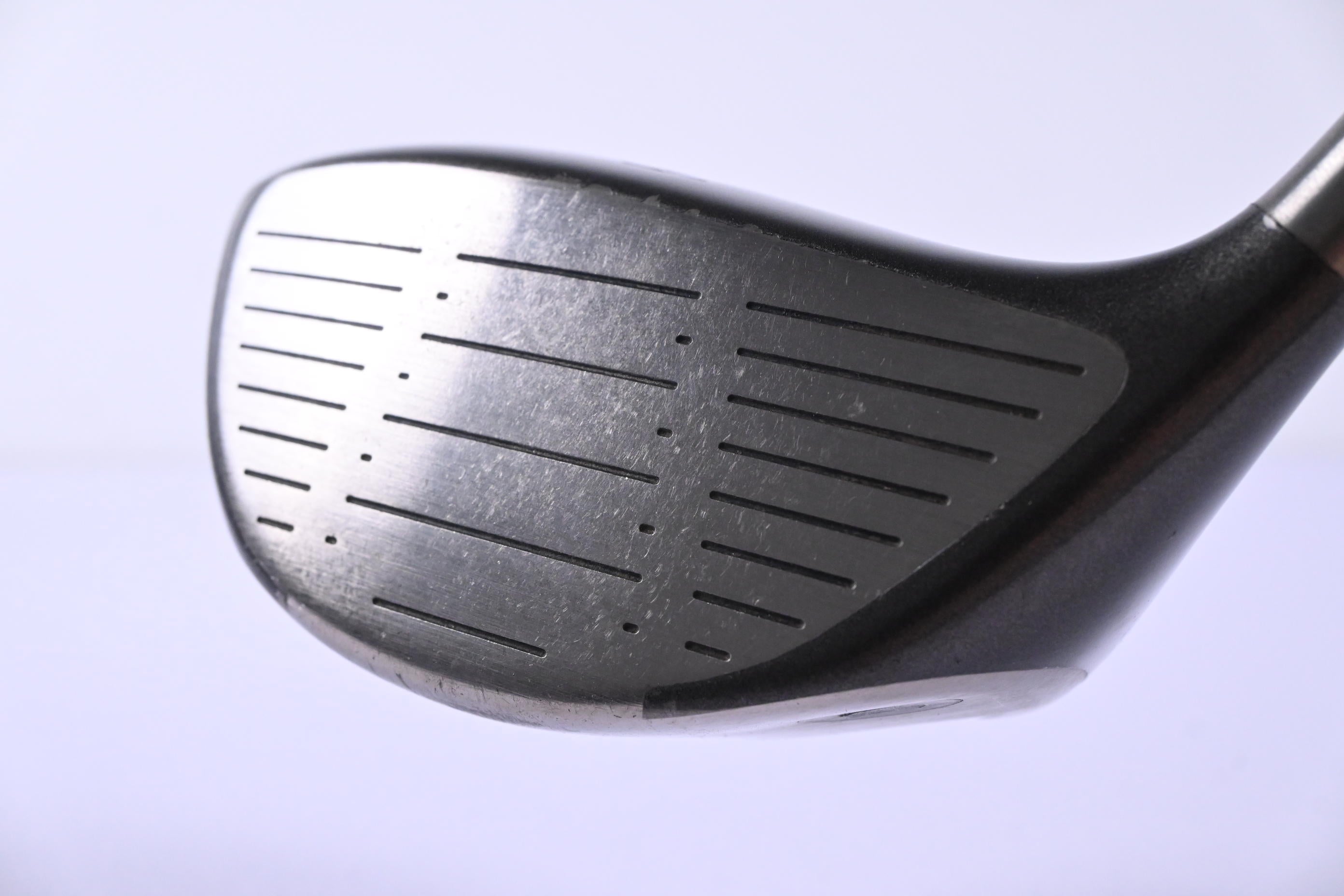 Titleist 975 J Driver / 8.5 Degree / Stiff Flex Grafalloy ProLite 35 Shaft
