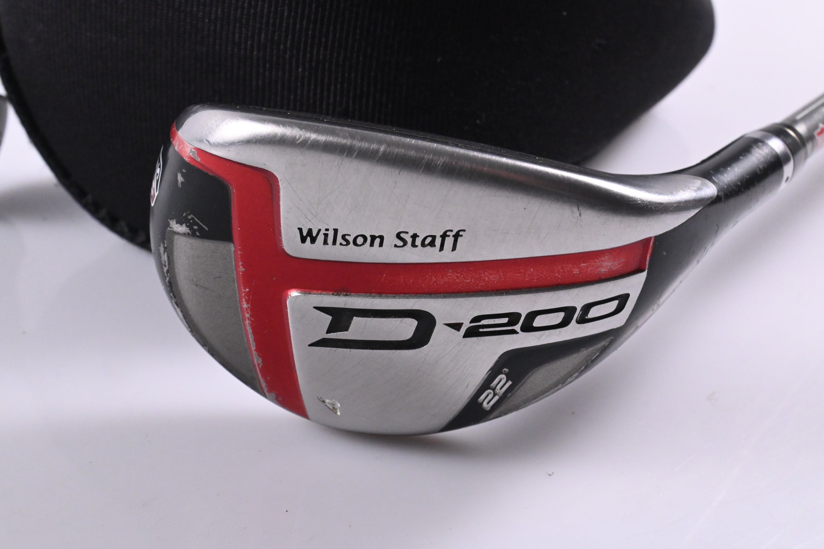 Wilson D200 #4 Hybrid / 22 Degree / Regular Flex UST Mamiya Elements Chrome 54
