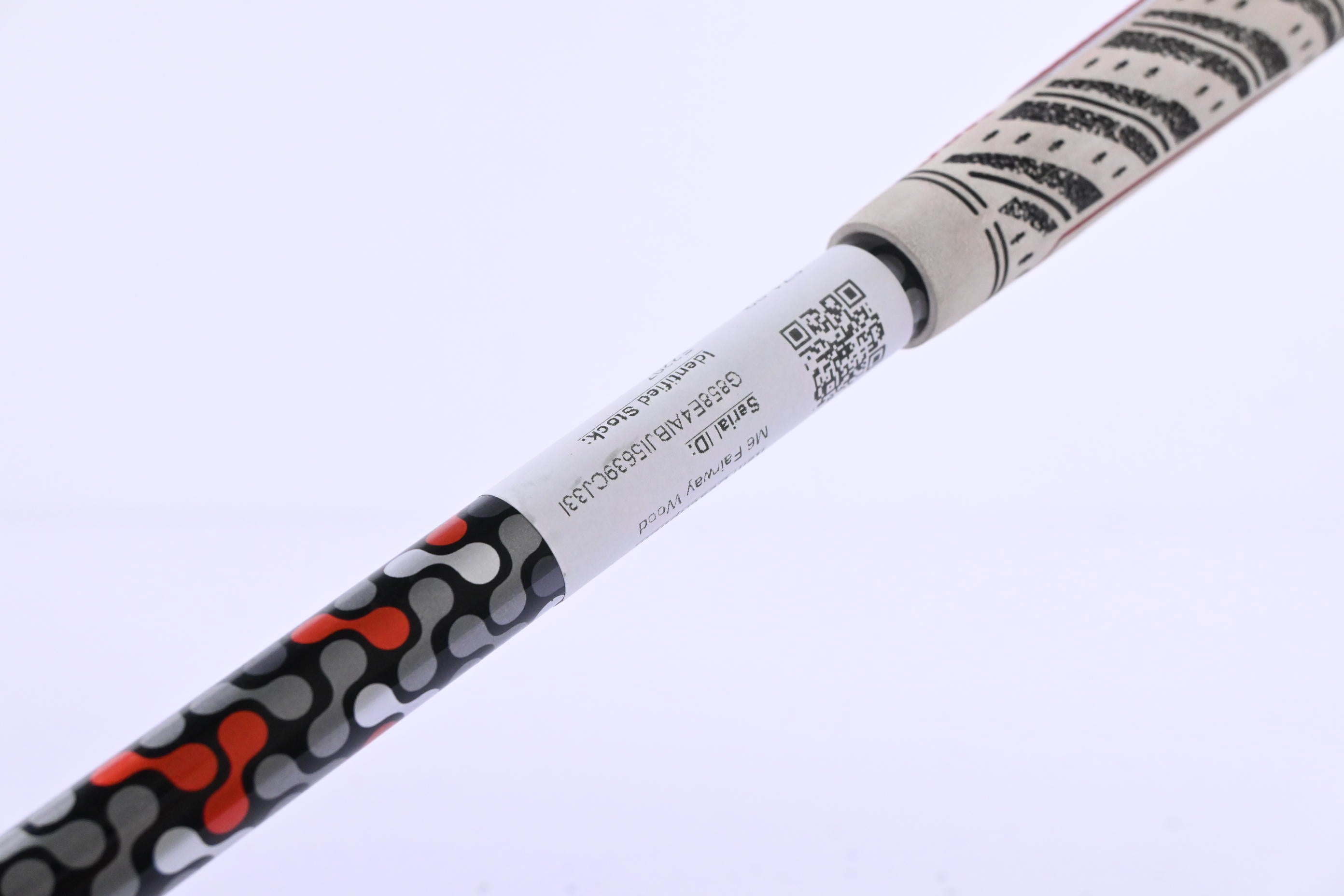 Taylormade M6 #4 Hybrid / 22 Degree / Regular Flex Fujikura Atmos Orange 6 Shaft