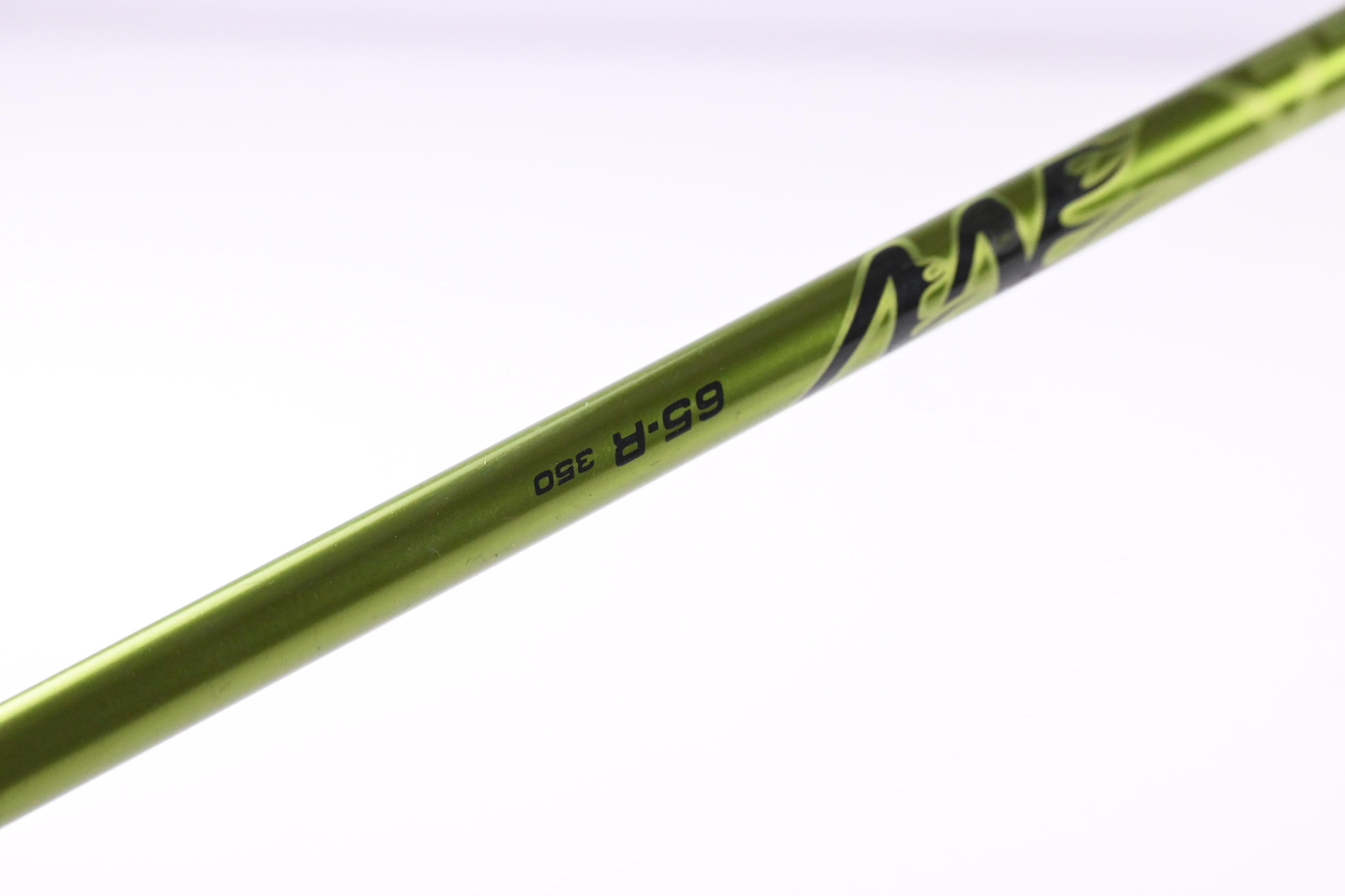 Cleveland HiBore Driver / 10.5 Degree / Regular Flex Aldila NV Green 65 Shaft