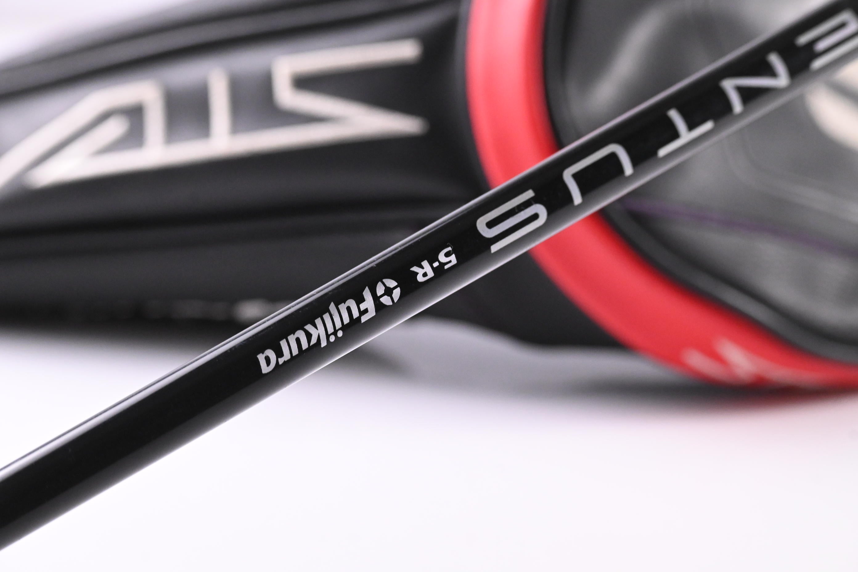 Left Hand Taylormade Stealth Driver / 10.5 Degree / Regular Flex Ventus Red 5