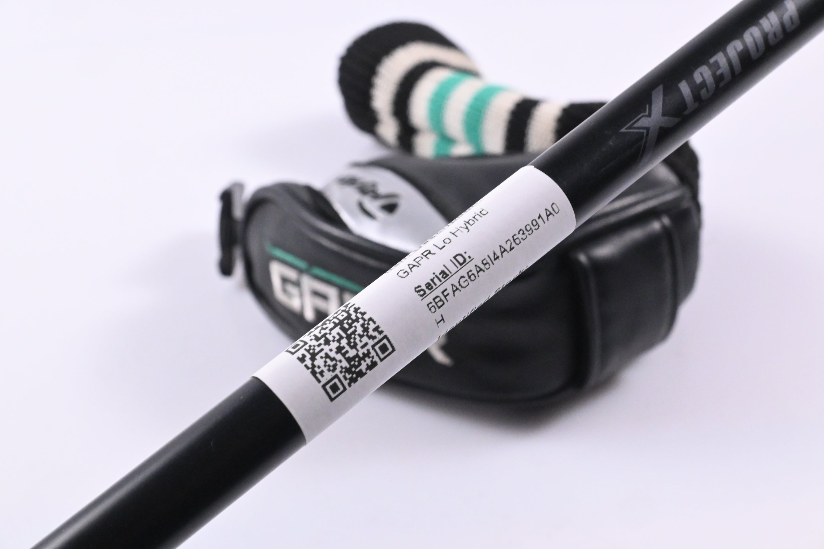 Taylormade GAPR Lo #4 Hybrid / 22 Degree / X-Flex HZRDUS Black 85