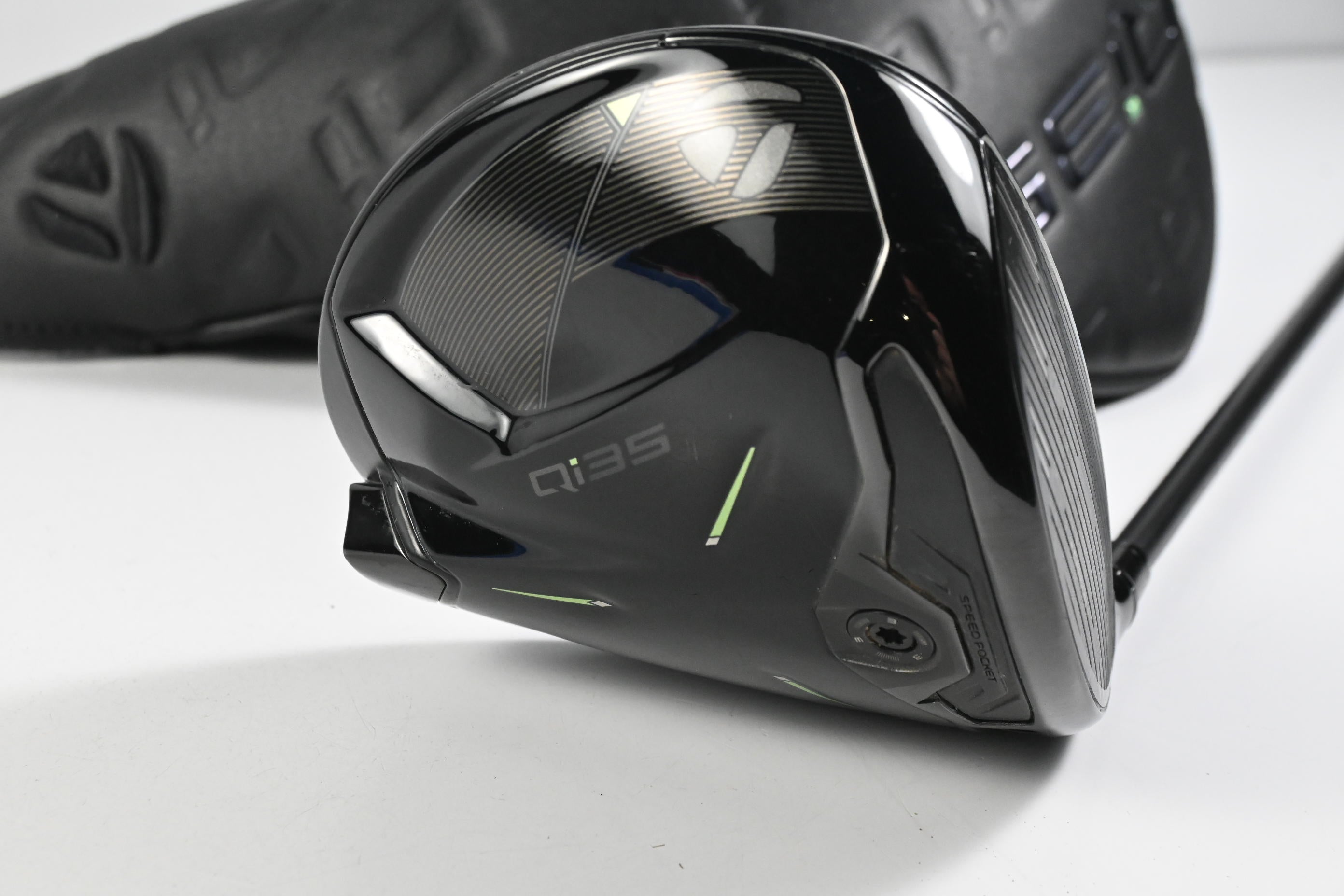 Taylormade Qi35 Designer Series Driver / 10.5 Degree / Regular Flex Fujikura