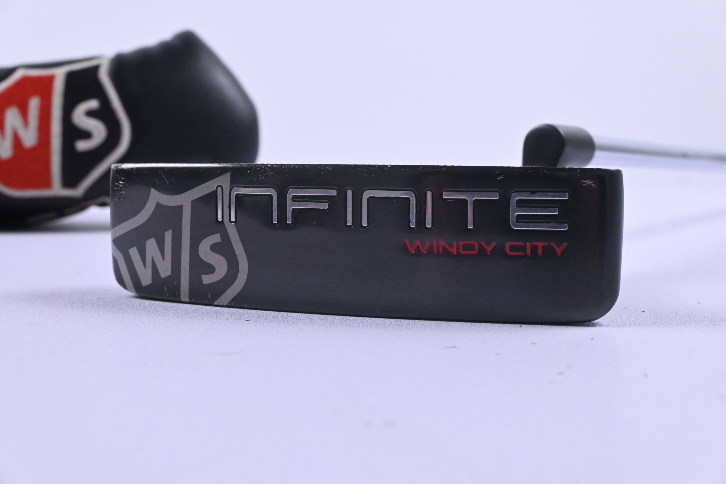 Wilson Infinite 2018 Windy City Putter / 34 Inch