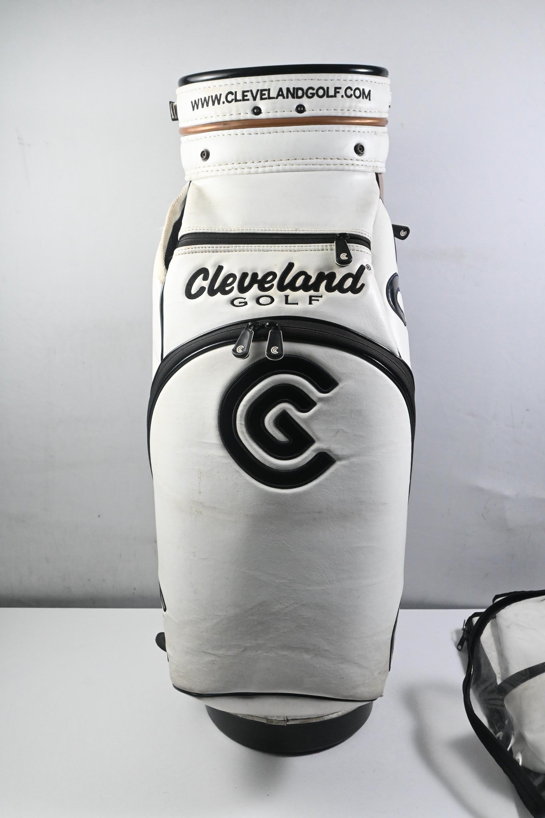 Cleveland Tour Bag / 6-Way Divider / White, Black & Brown