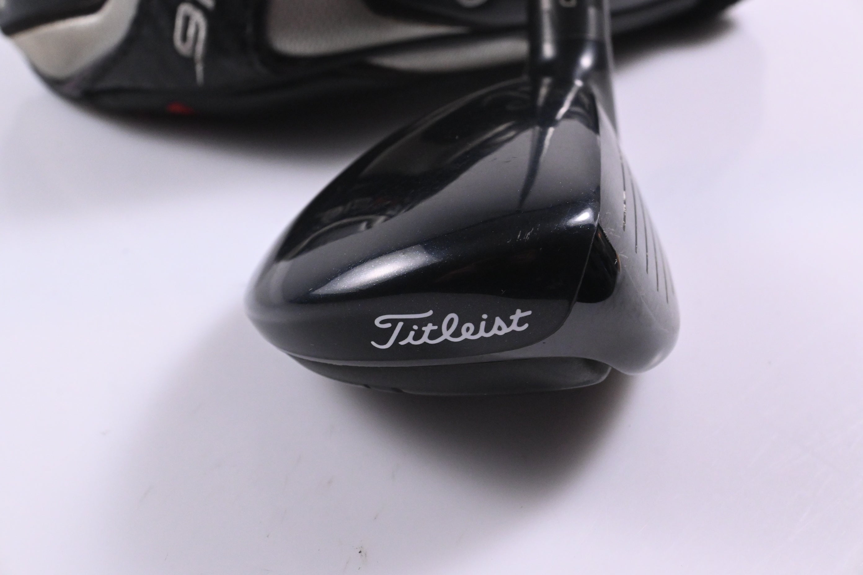 Titleist 915H #3 Hybrid / 21 Degree / Stiff Flex Diamana S+70 Shaft