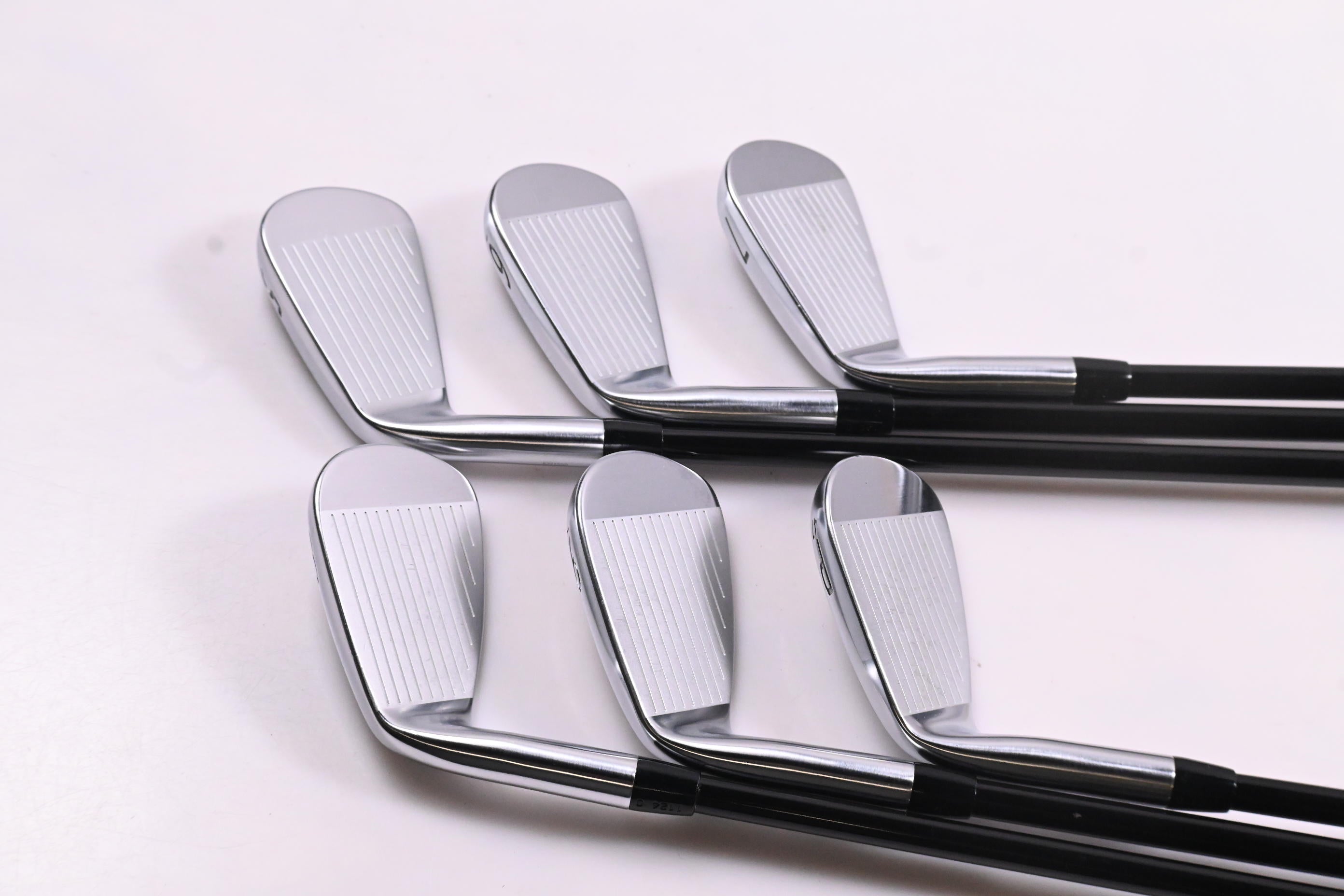 Titleist CB 620 Irons / 5-PW / Senior Flex Tensei AV Red AM(2) Shafts