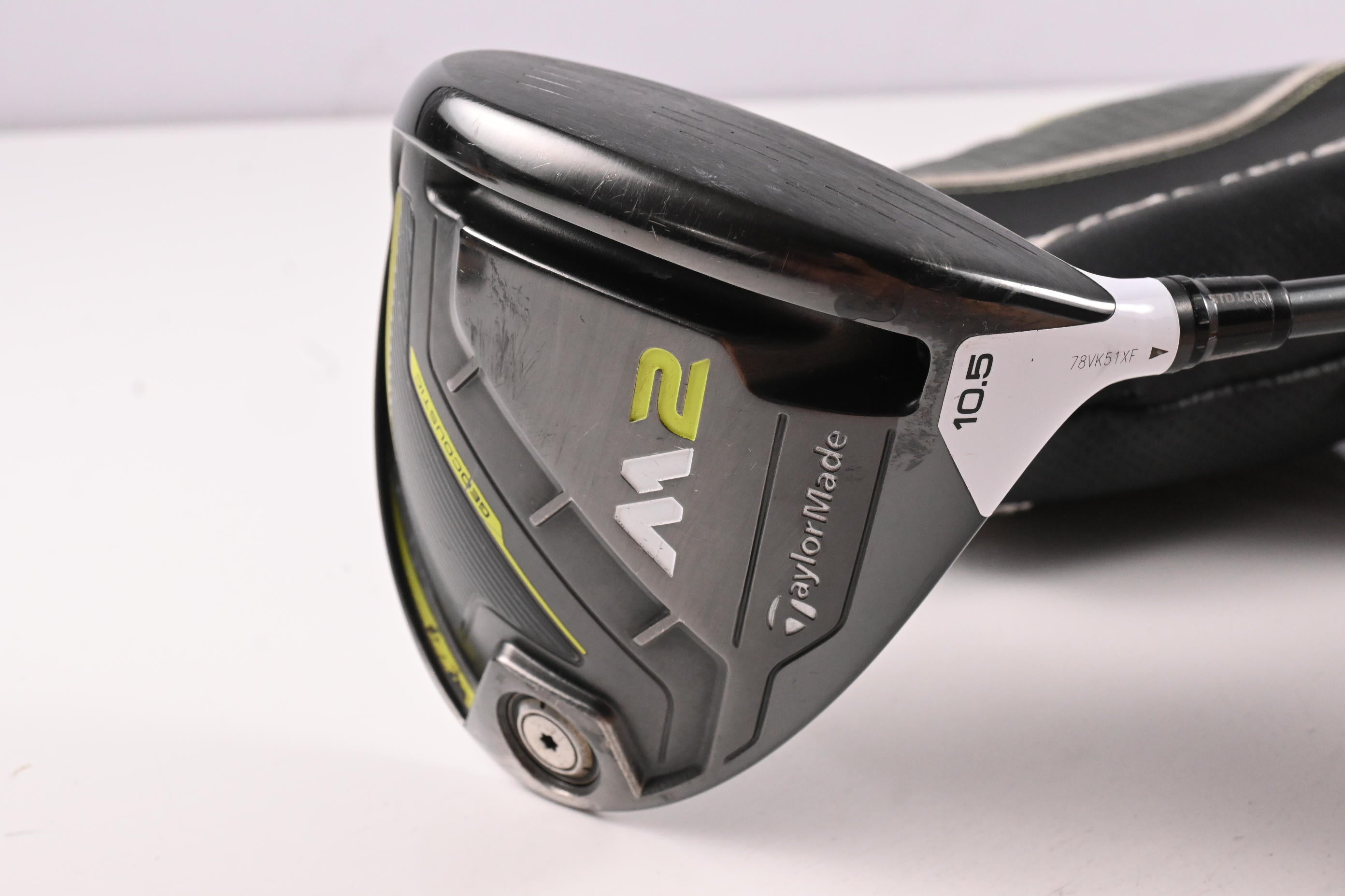 Taylormade M2 2017 Driver / 10.5 Degree / Regular Flex Fujikura XLR8 Pro 56