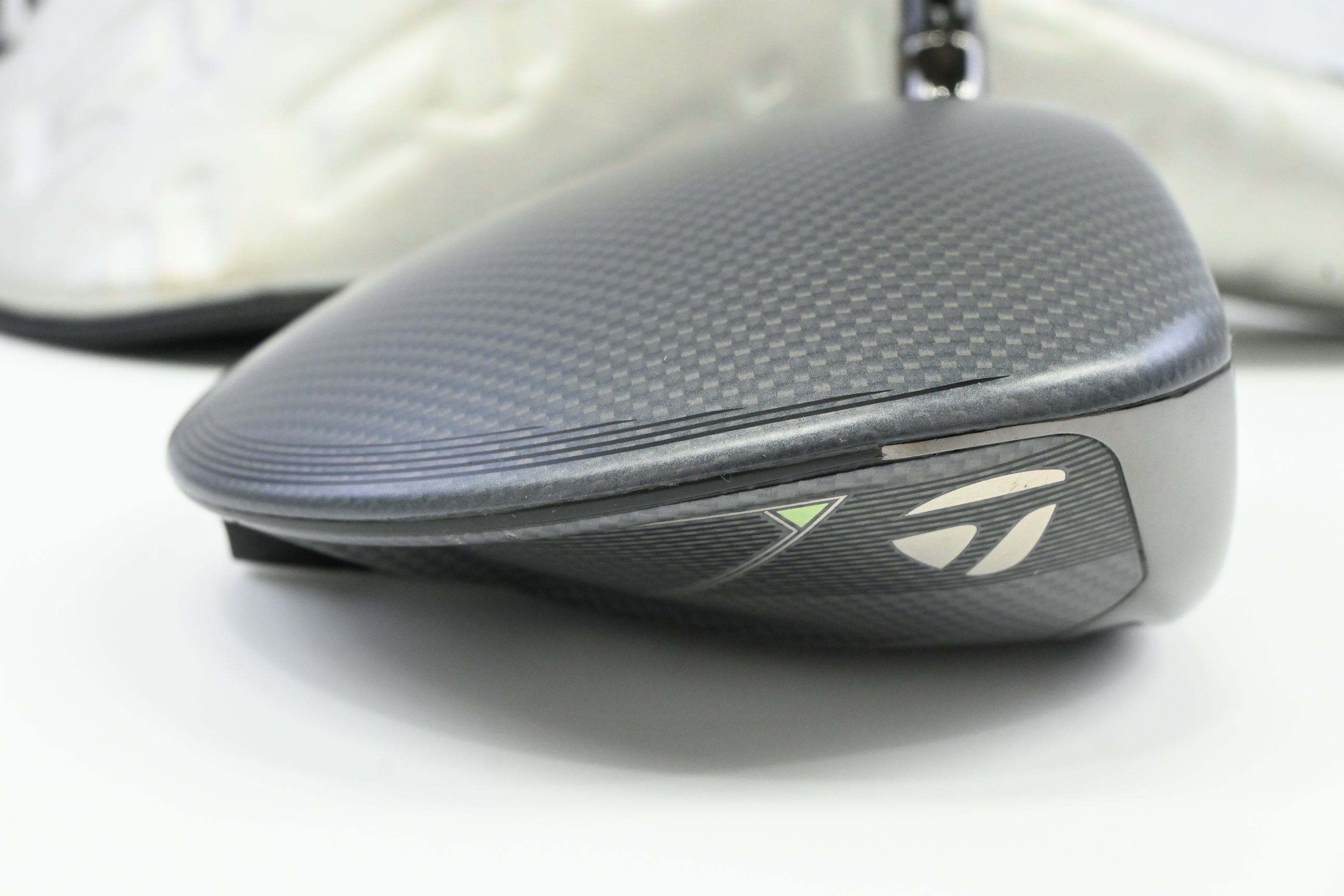 Taylormade Qi35 Driver / 9 Degree / Stiff Flex Cypher 50 Shaft